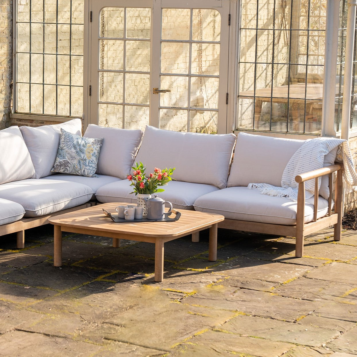 Spring into Easter: 25 Easter Garden Party Ideas for the Ultimate Weekend Celebration
