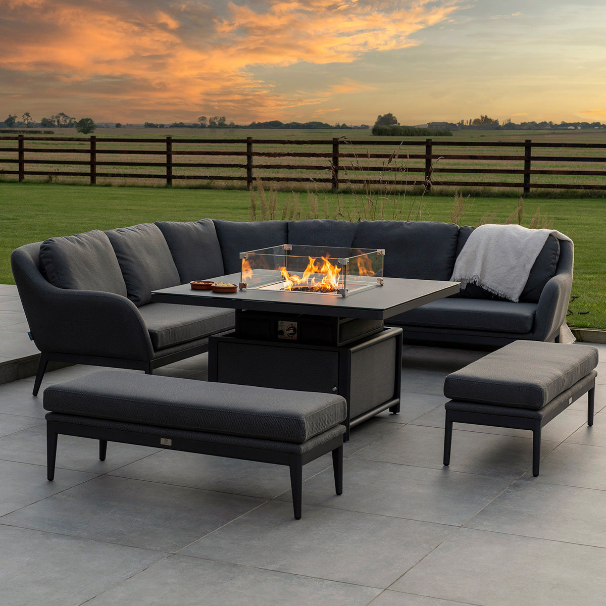 Patio Lighting Ideas: Choosing The Best Lighting For Your Patio?