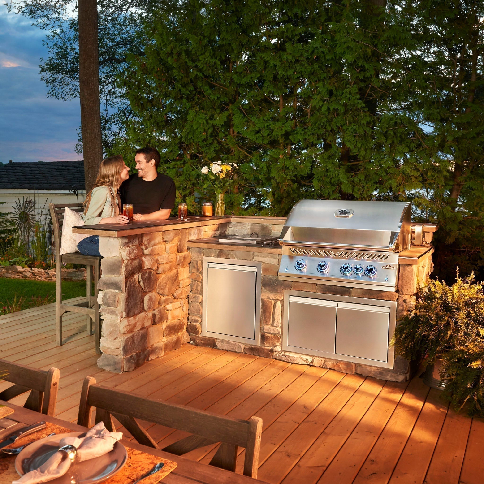 19 Outdoor Kitchen Ideas for UK Gardens in Every Season