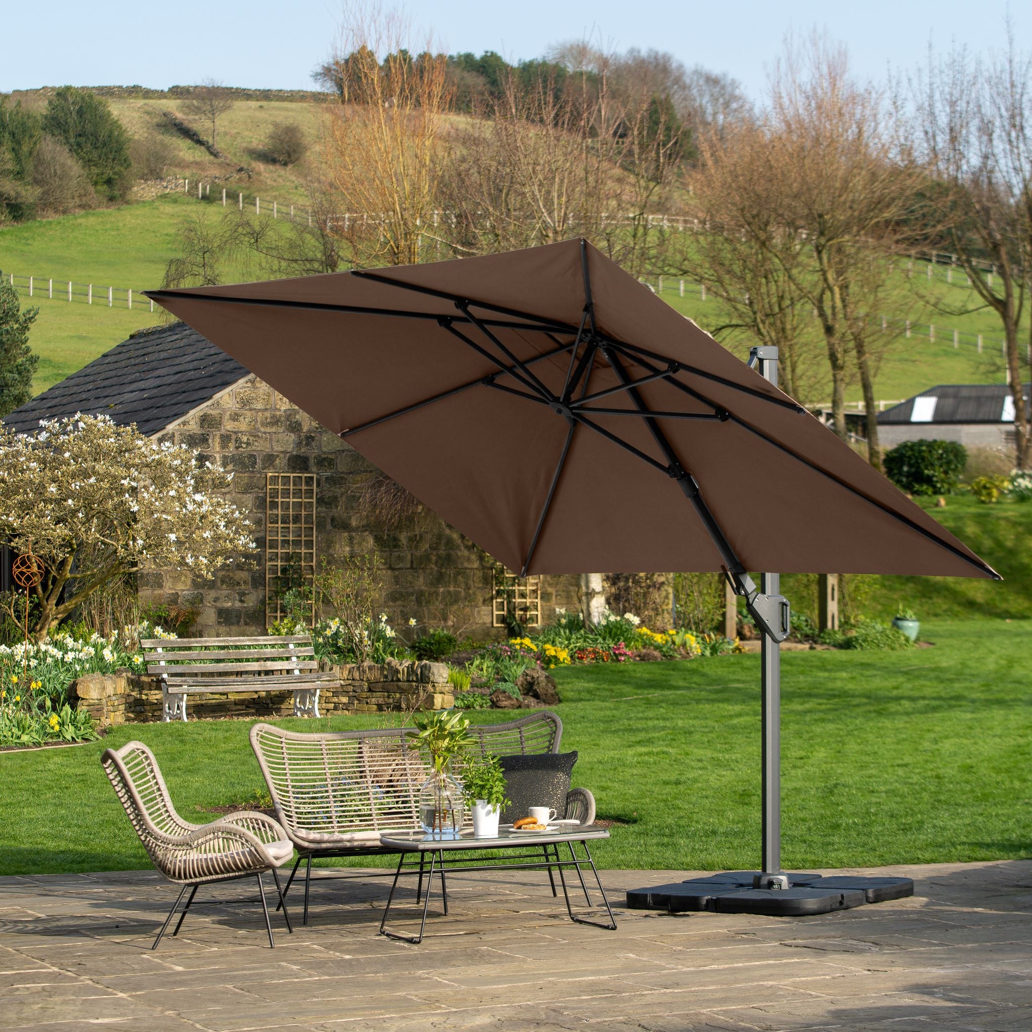 Challenger T2 3.5m x 2.6m Rectangular Cantilever Parasol in Taupe