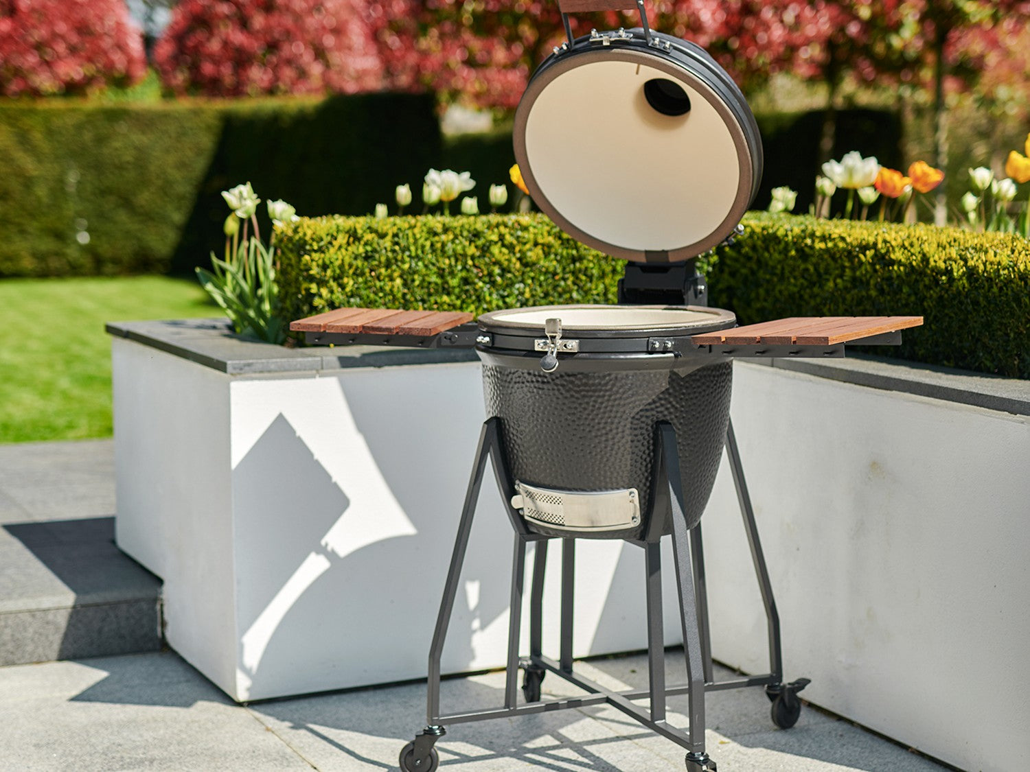 BBQs & Grills