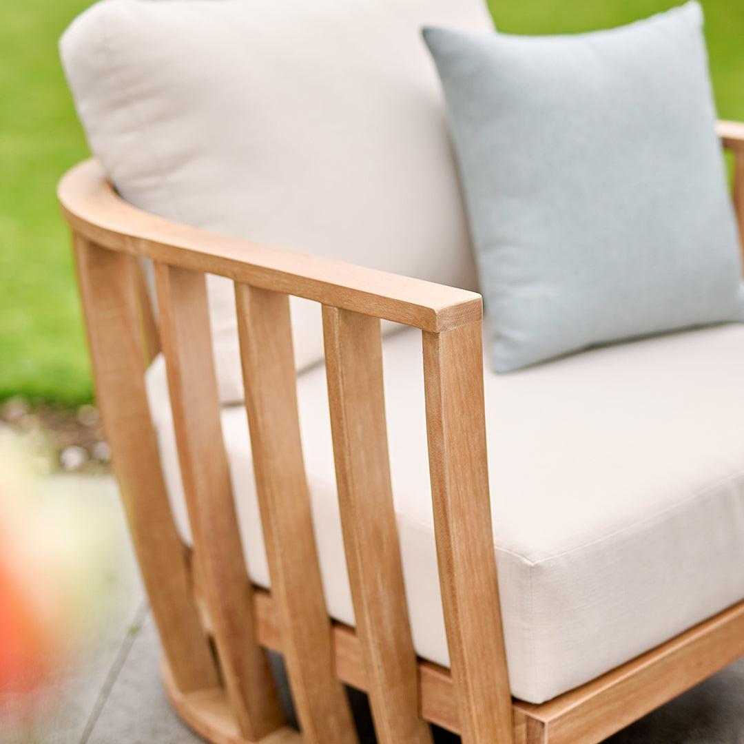 Cape Lounge Set in Beige