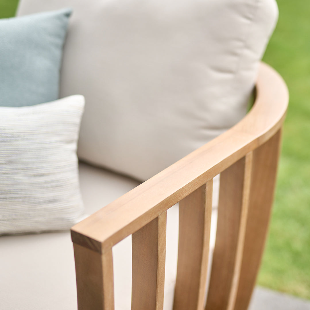 Cape Lounge Set in Beige
