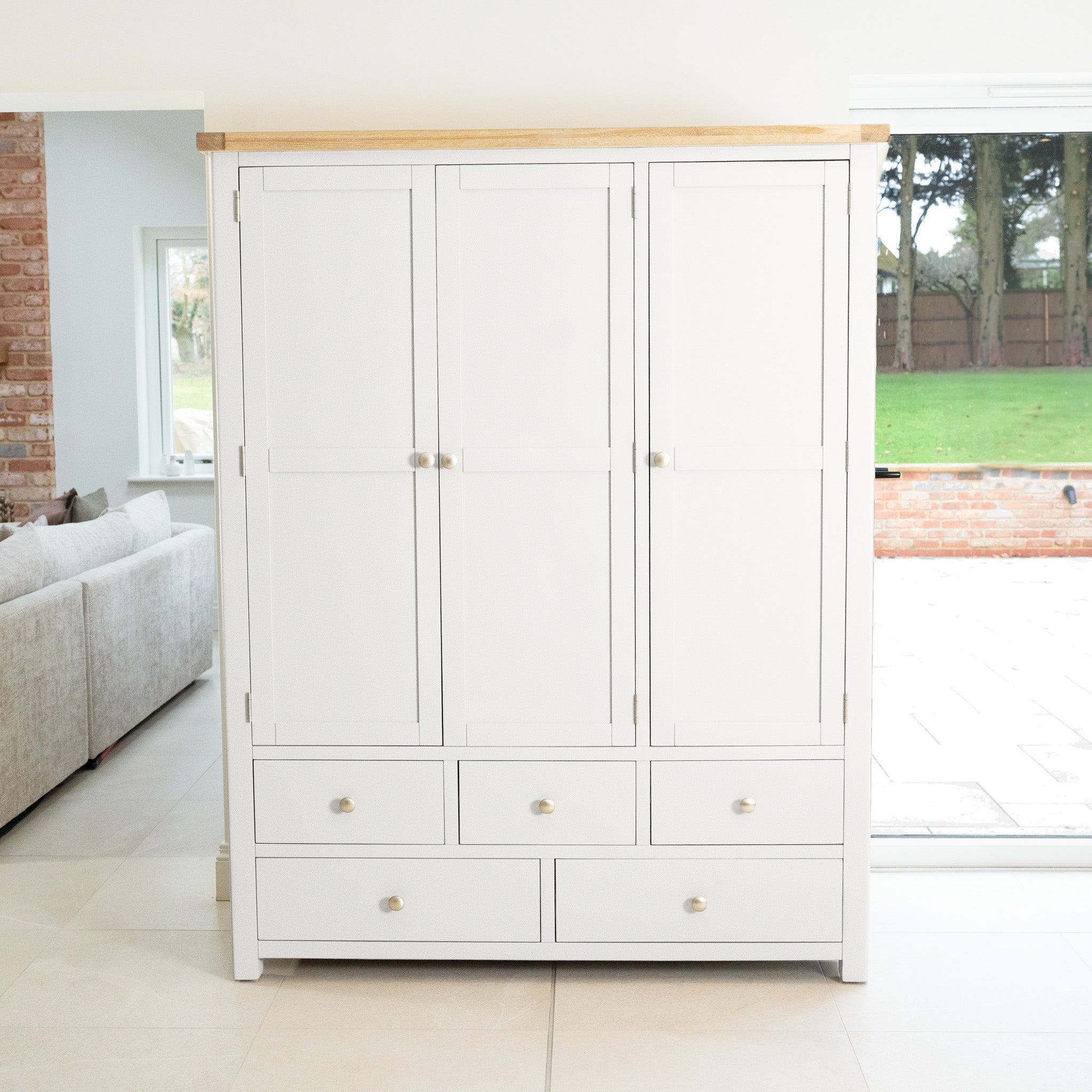 Burford Triple Larder Unit in Warm White