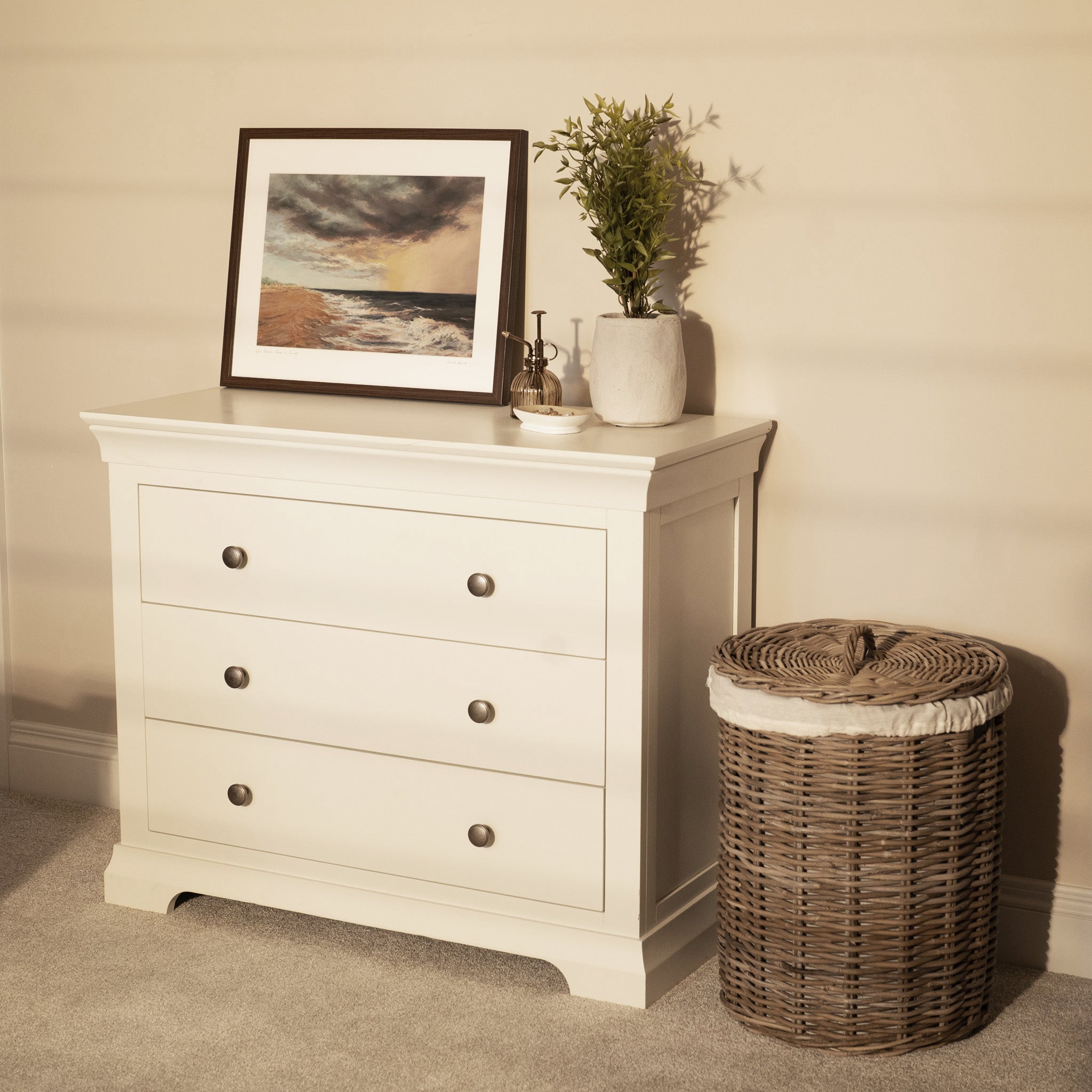 Chalbury 3 Drawer Chest in Warm White