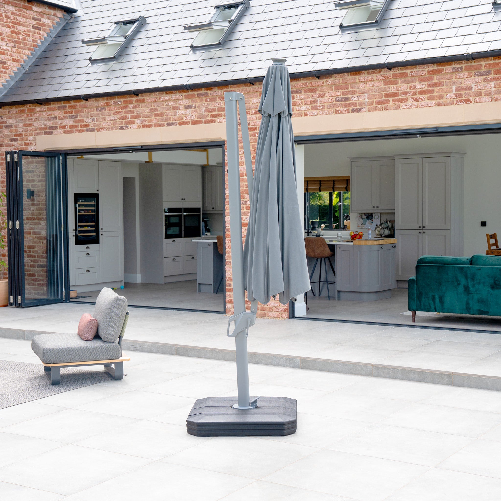 Ares 3.5m Round Cantilever Parasol with Solar powered LED Lights in Charcoal