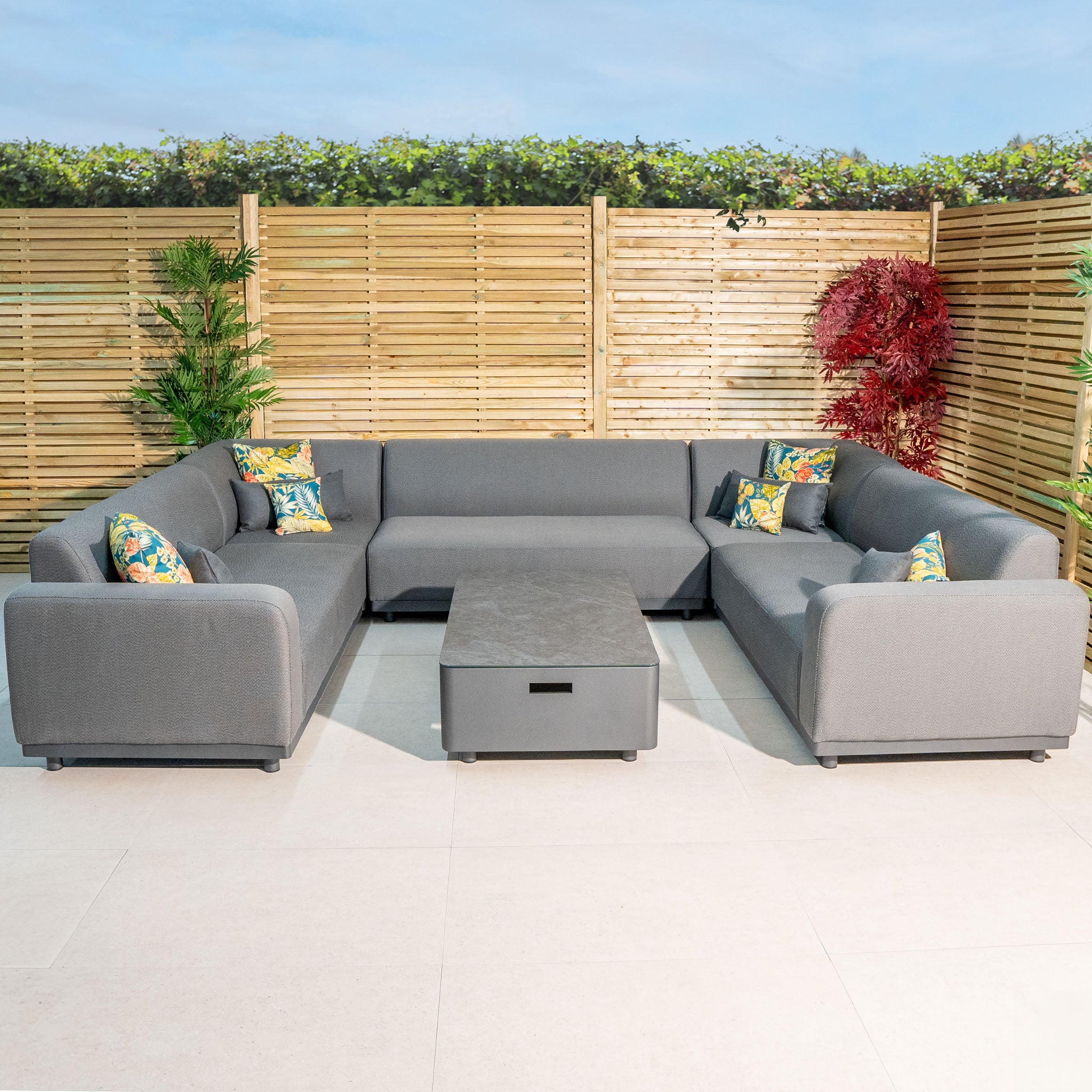 Luna U-Shape Outdoor Fabric Sofa Set with Coffee Table in Grey