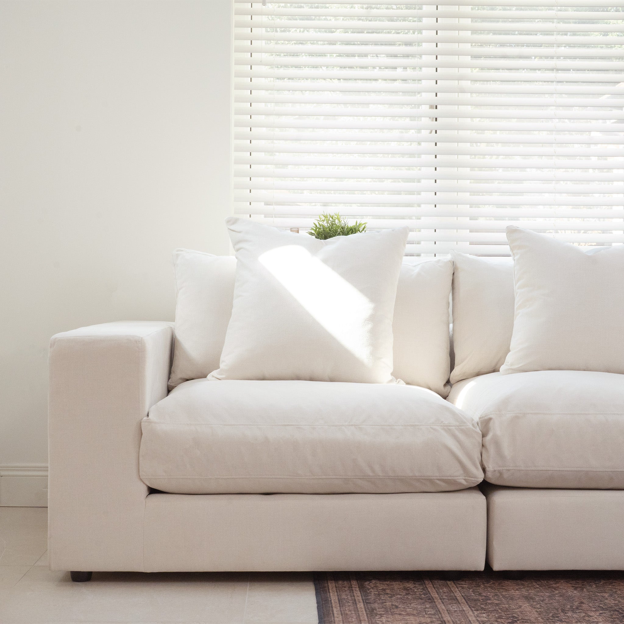 Hampshire Modular 4 Seat Sofa in Ivory