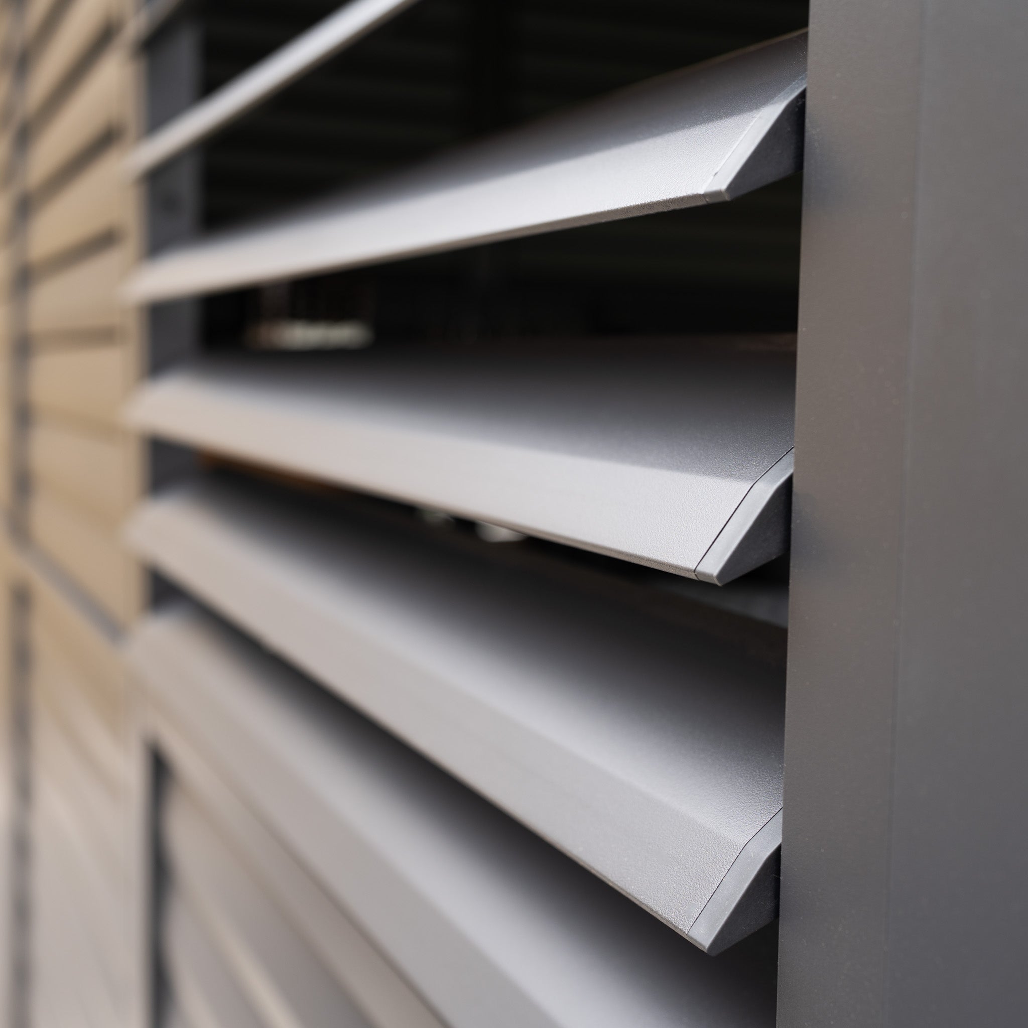 PergoSTET Deluxe 3m x 6m Rectangular Pergola with Motorised LED Louvres, Louvred Side Panels and Manual Drop Side Blinds in Grey