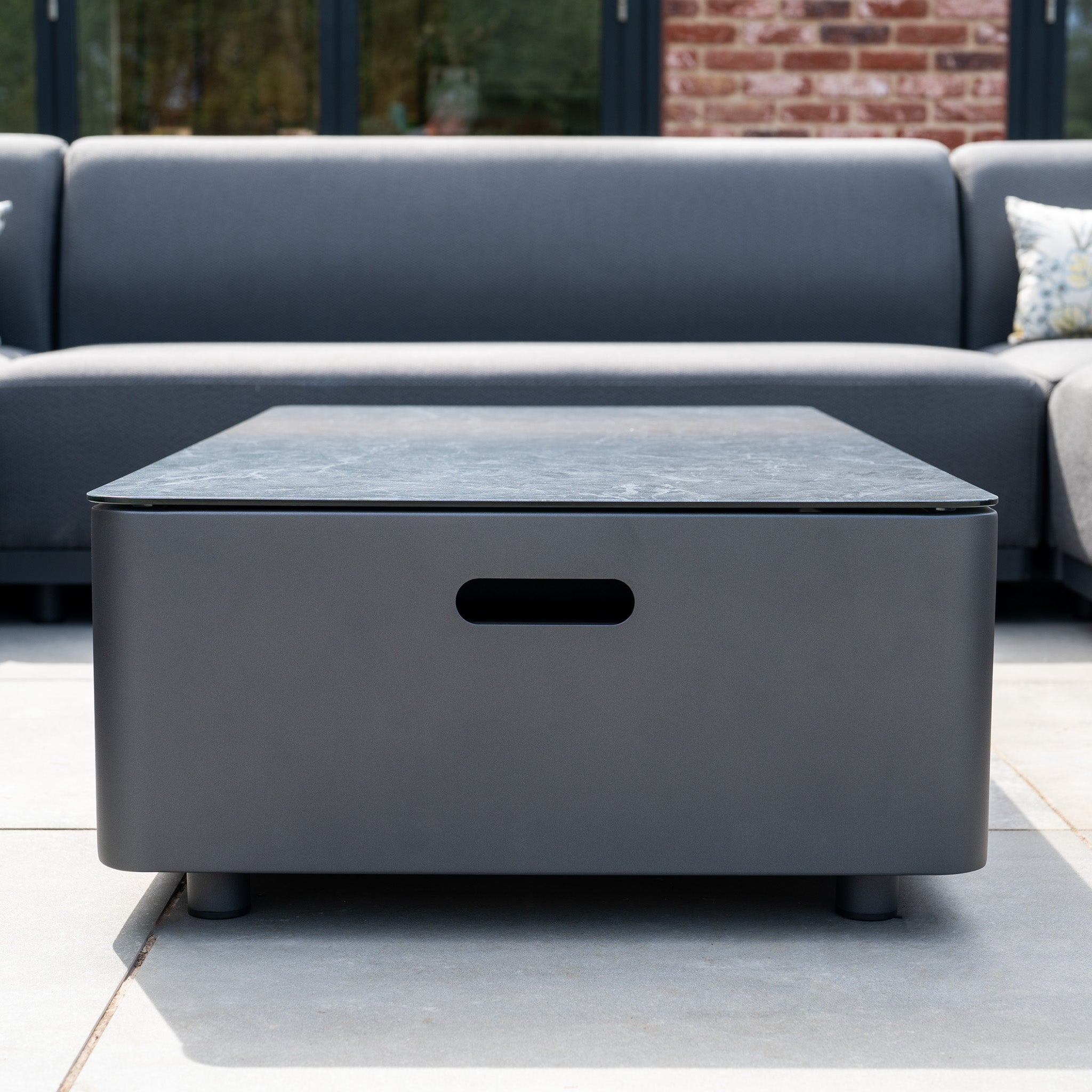 Luna Outdoor Fabric Large Corner Group Set with Coffee Table in Grey