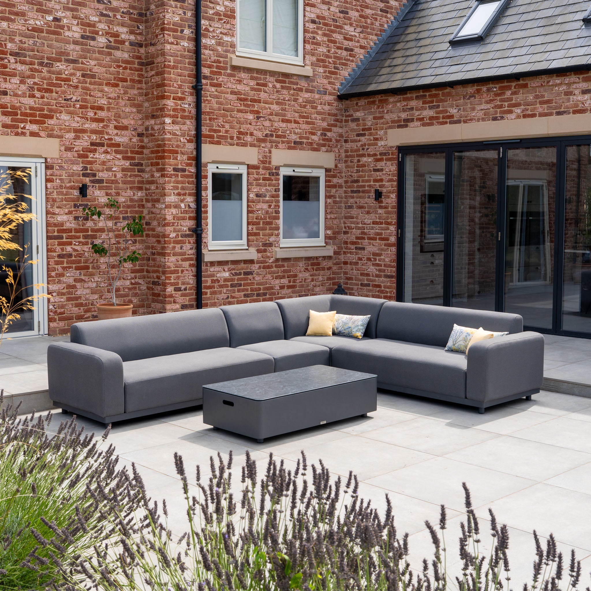 Luna Outdoor Fabric Large Corner Group Set with Coffee Table in Grey