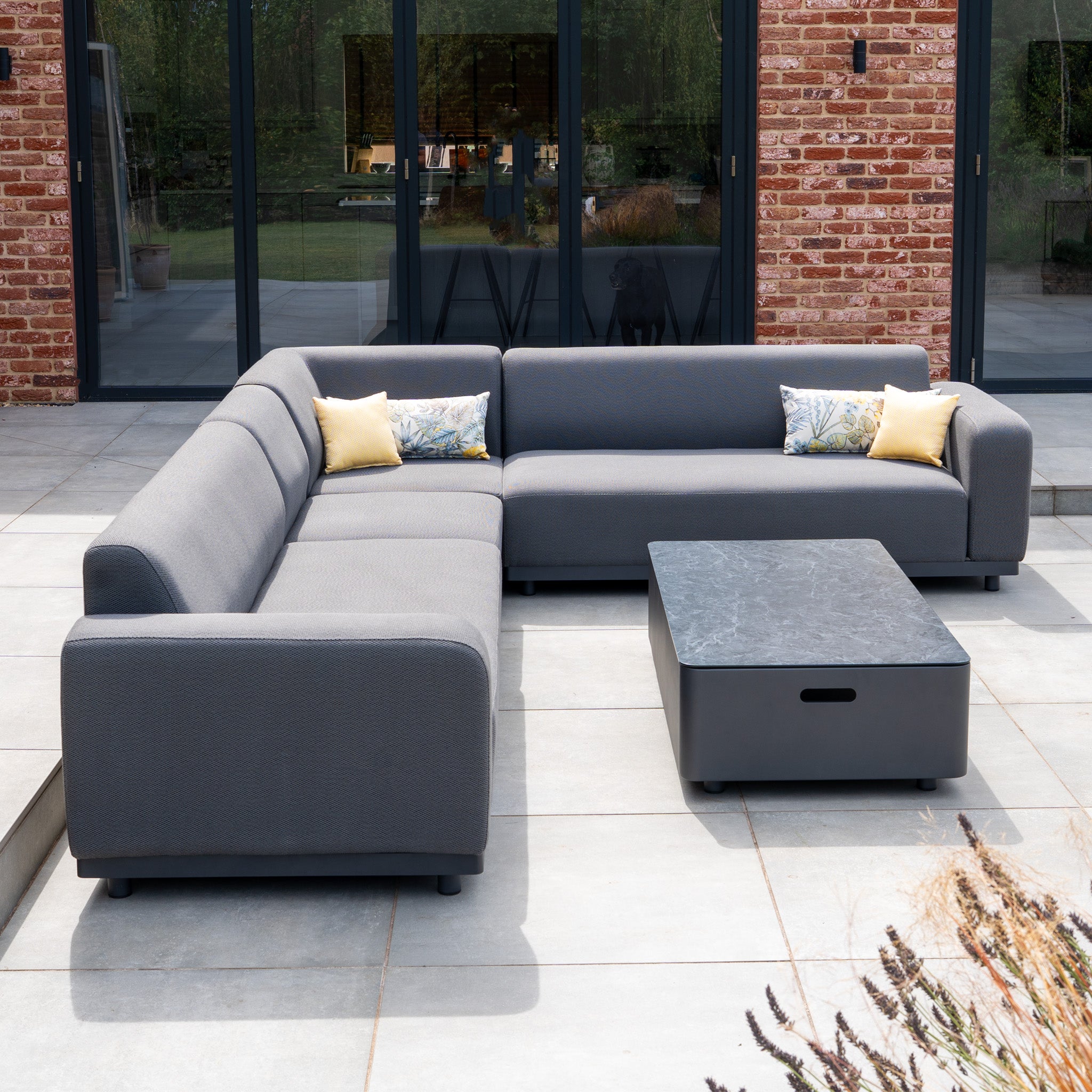 Luna Outdoor Fabric Large Corner Group Set with Coffee Table in Grey