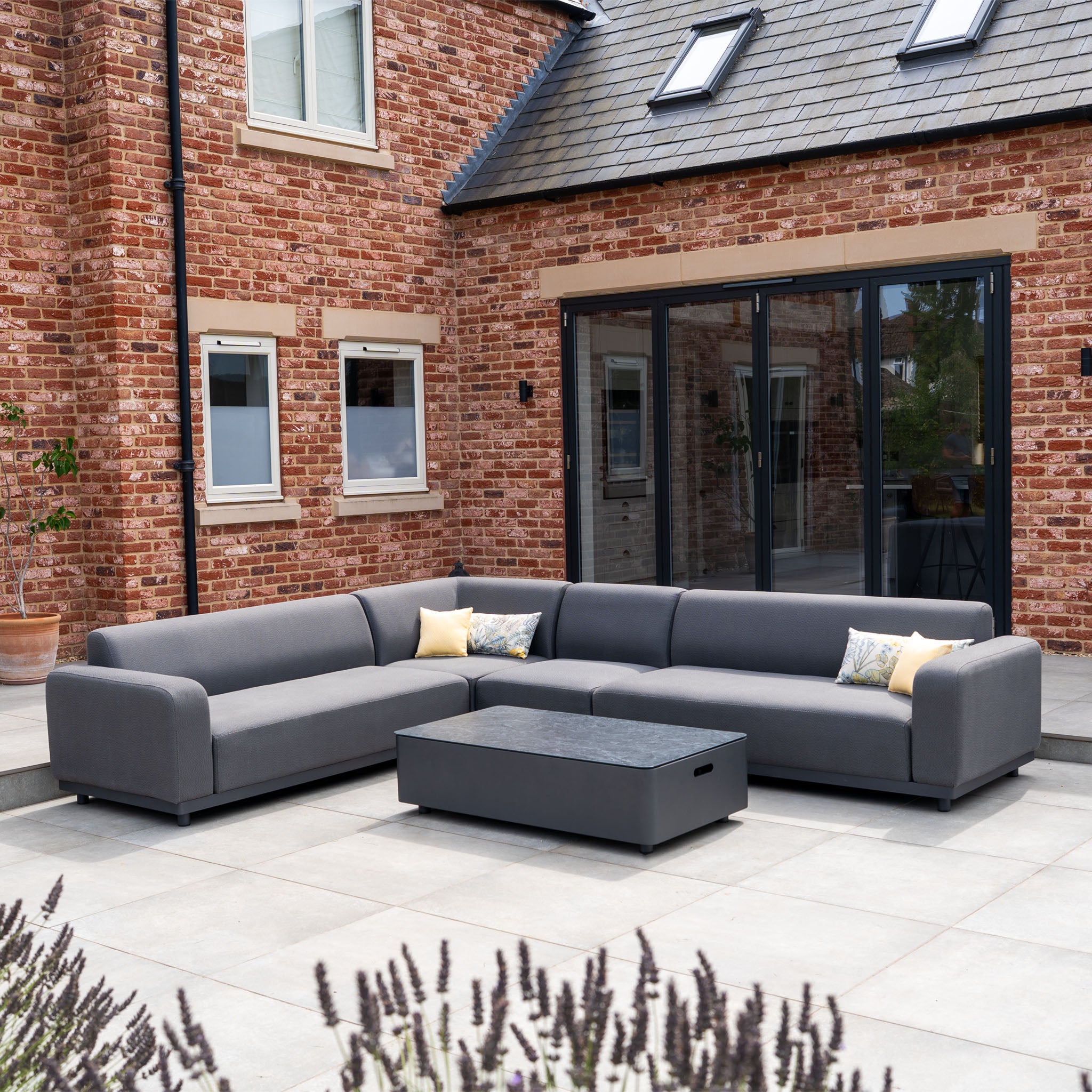 Luna Outdoor Fabric Large Corner Group Set with Coffee Table in Grey