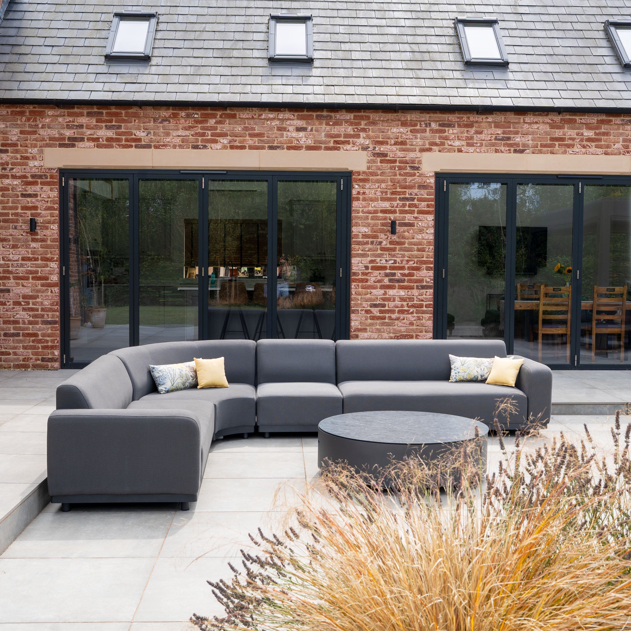Luna Outdoor Fabric Large Curved Corner Group Set with Round Coffee Table in Grey