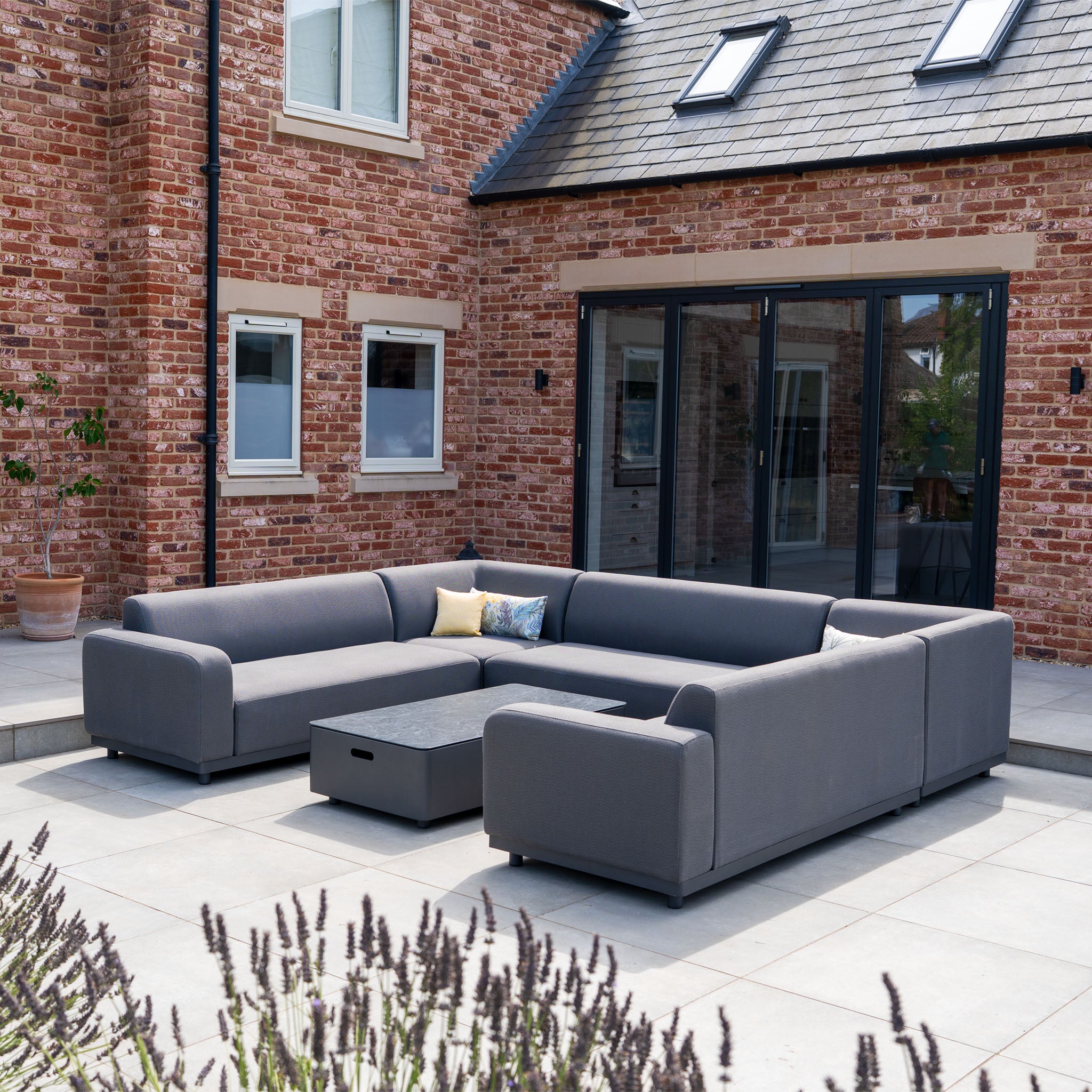 Luna U-Shape Outdoor Fabric Sofa Set with Coffee Table in Grey
