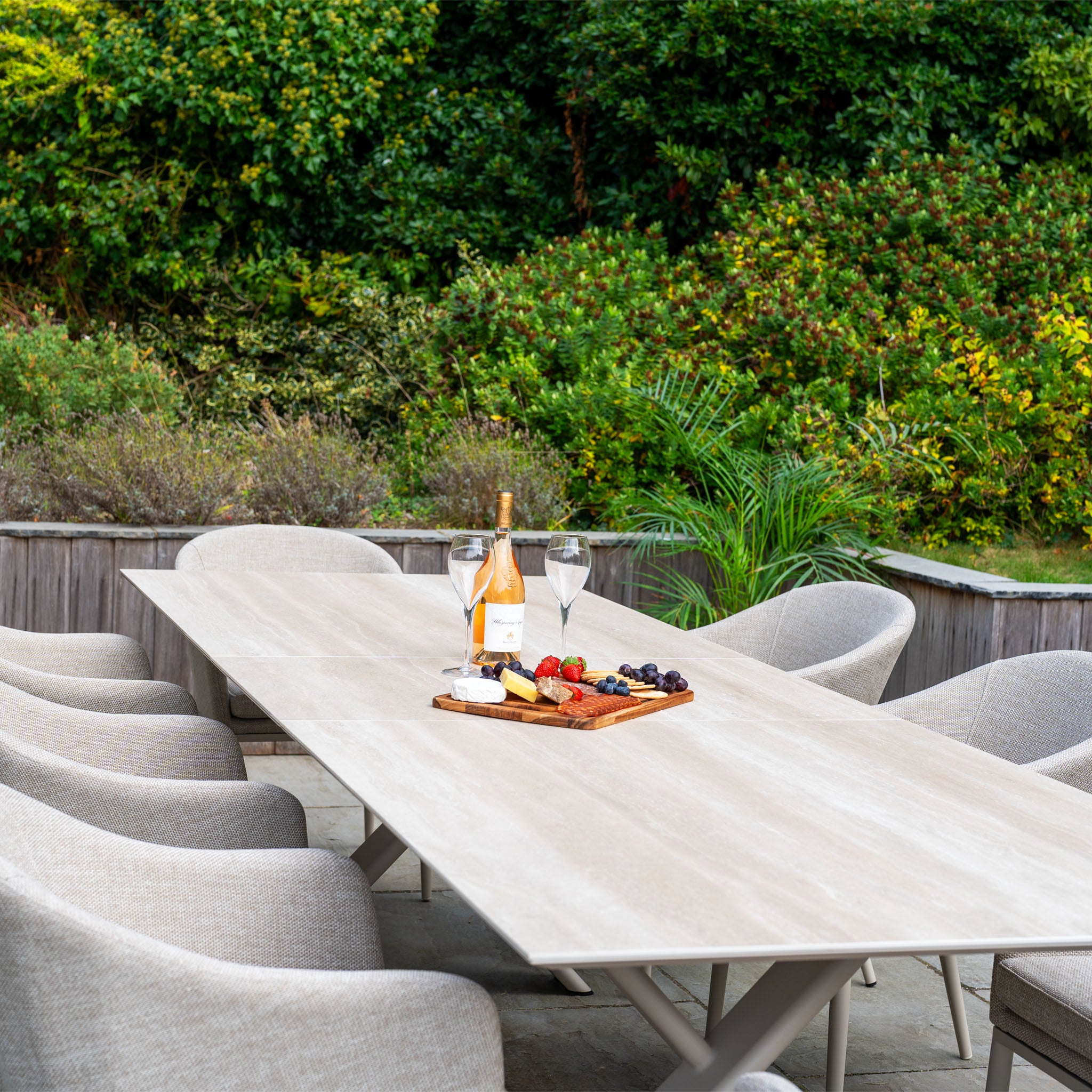 Luna 8 Seat Outdoor Fabric Dining Set with Albatross Extending Table in Fawn