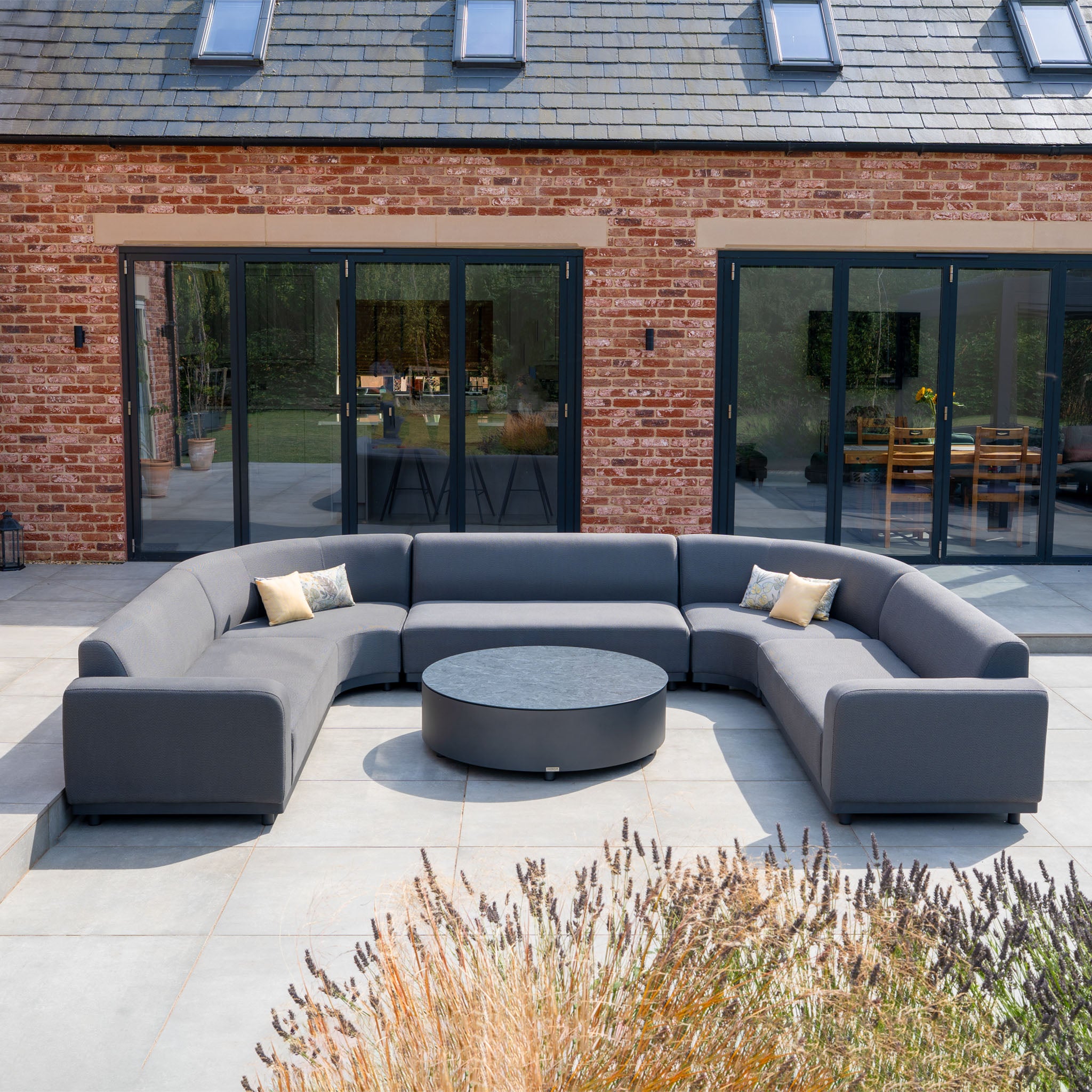 Luna U-Shape Outdoor Fabric Curved Corner Group with Round Coffee Table in Grey