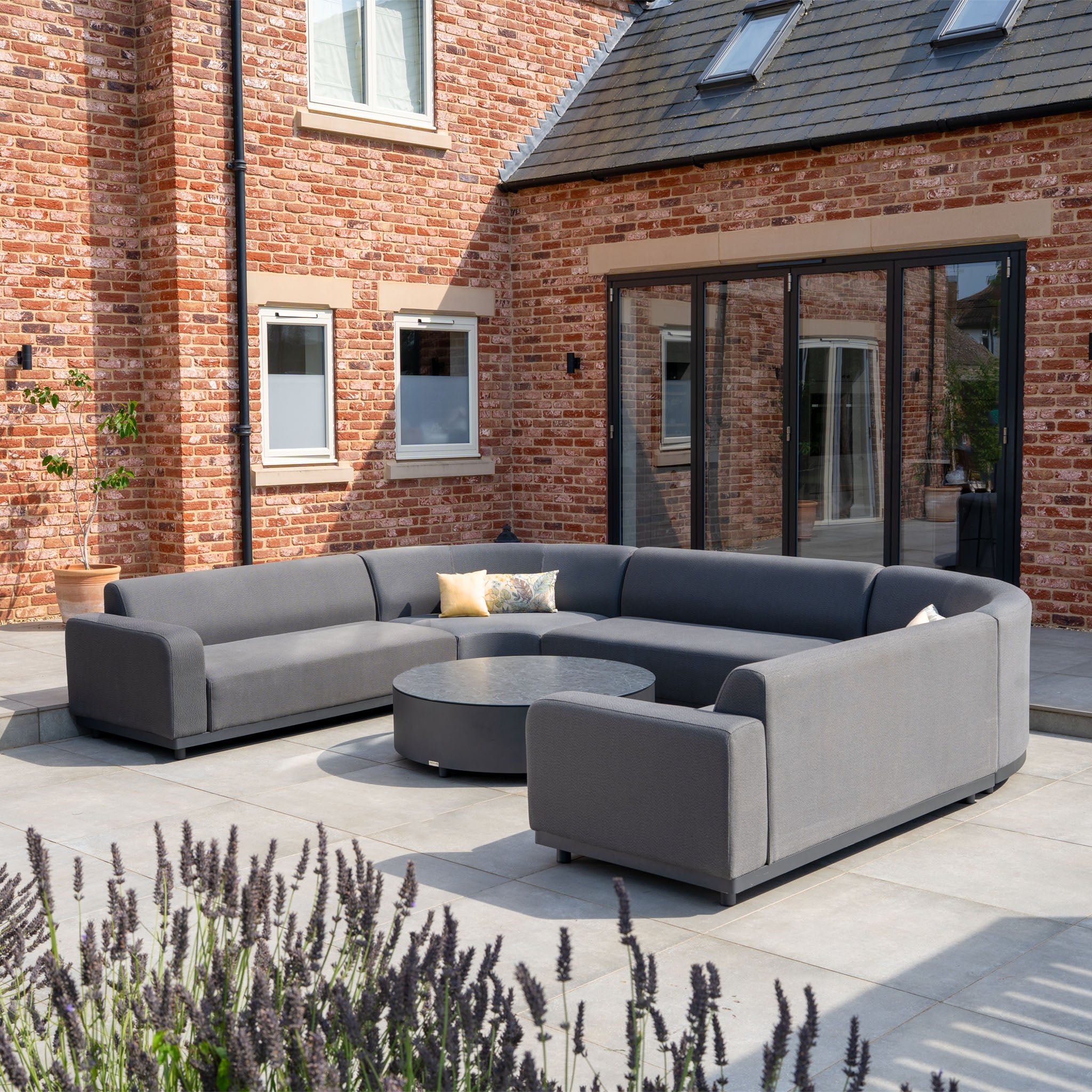 Luna U-Shape Outdoor Fabric Curved Corner Group with Round Coffee Table in Grey