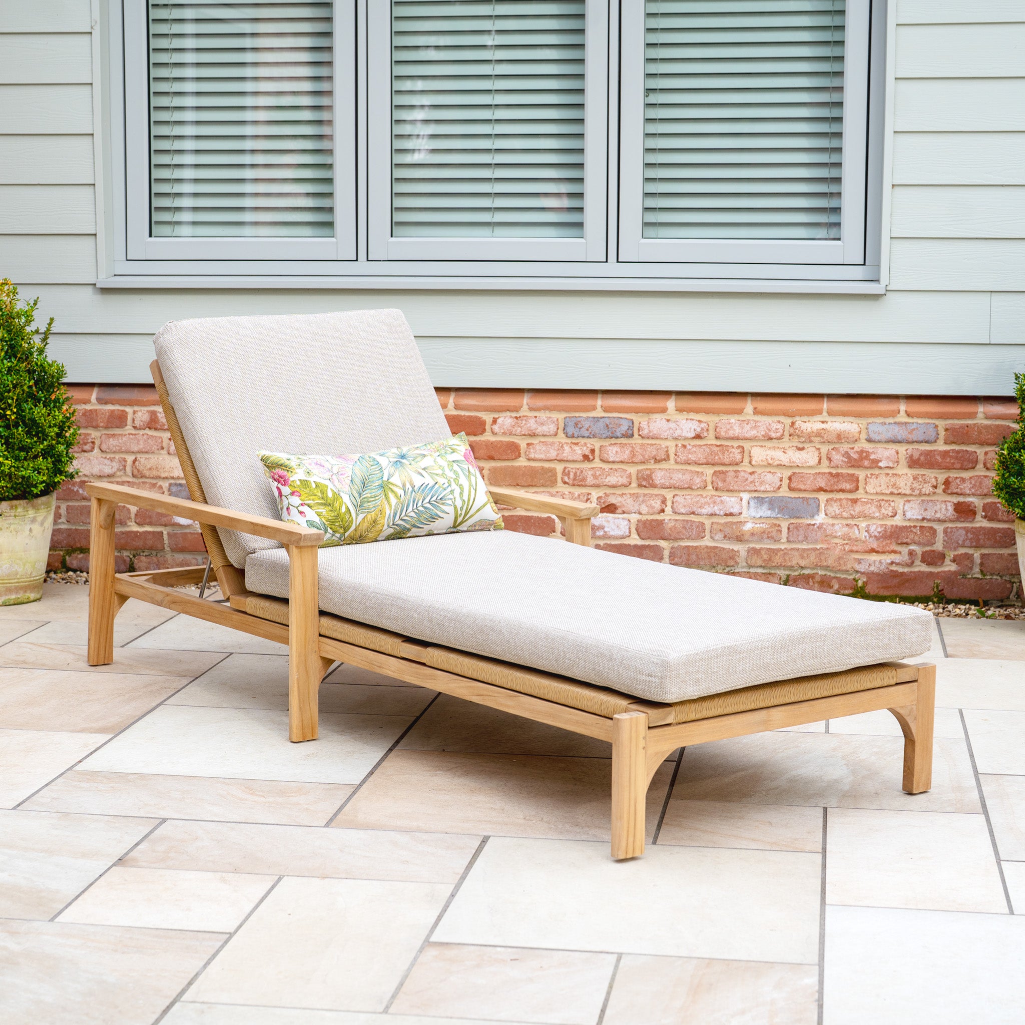 Nola Sunlounger in Fawn