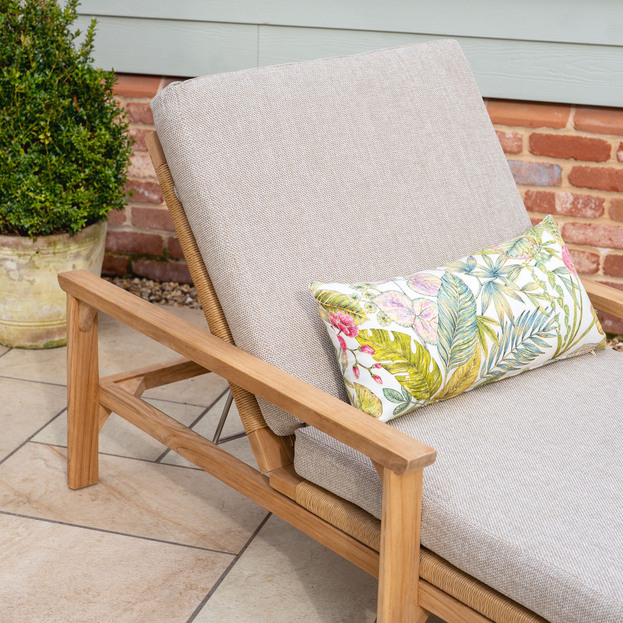 Nola Sunlounger in Fawn