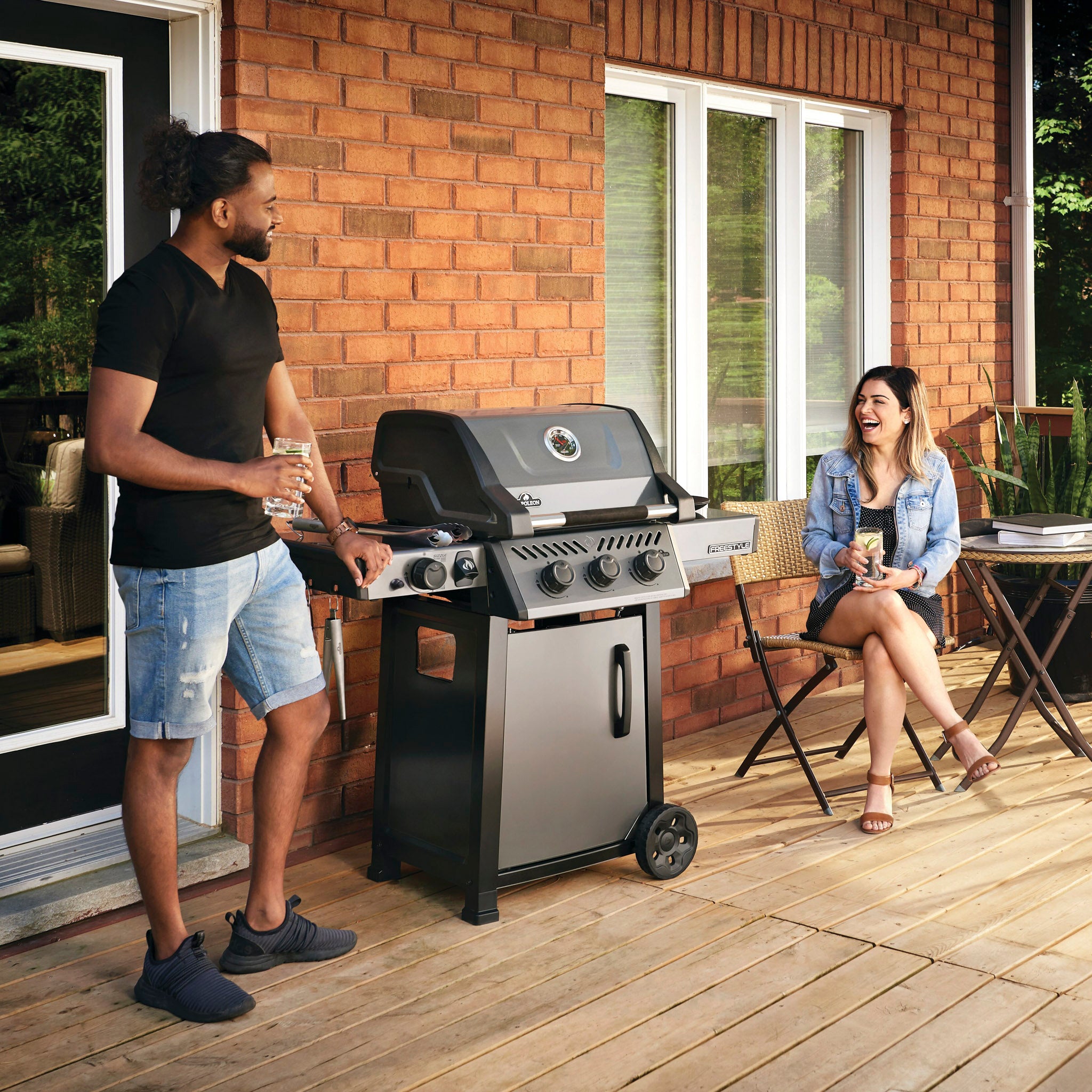 Napoleon Freestyle 365 Gas Barbecue