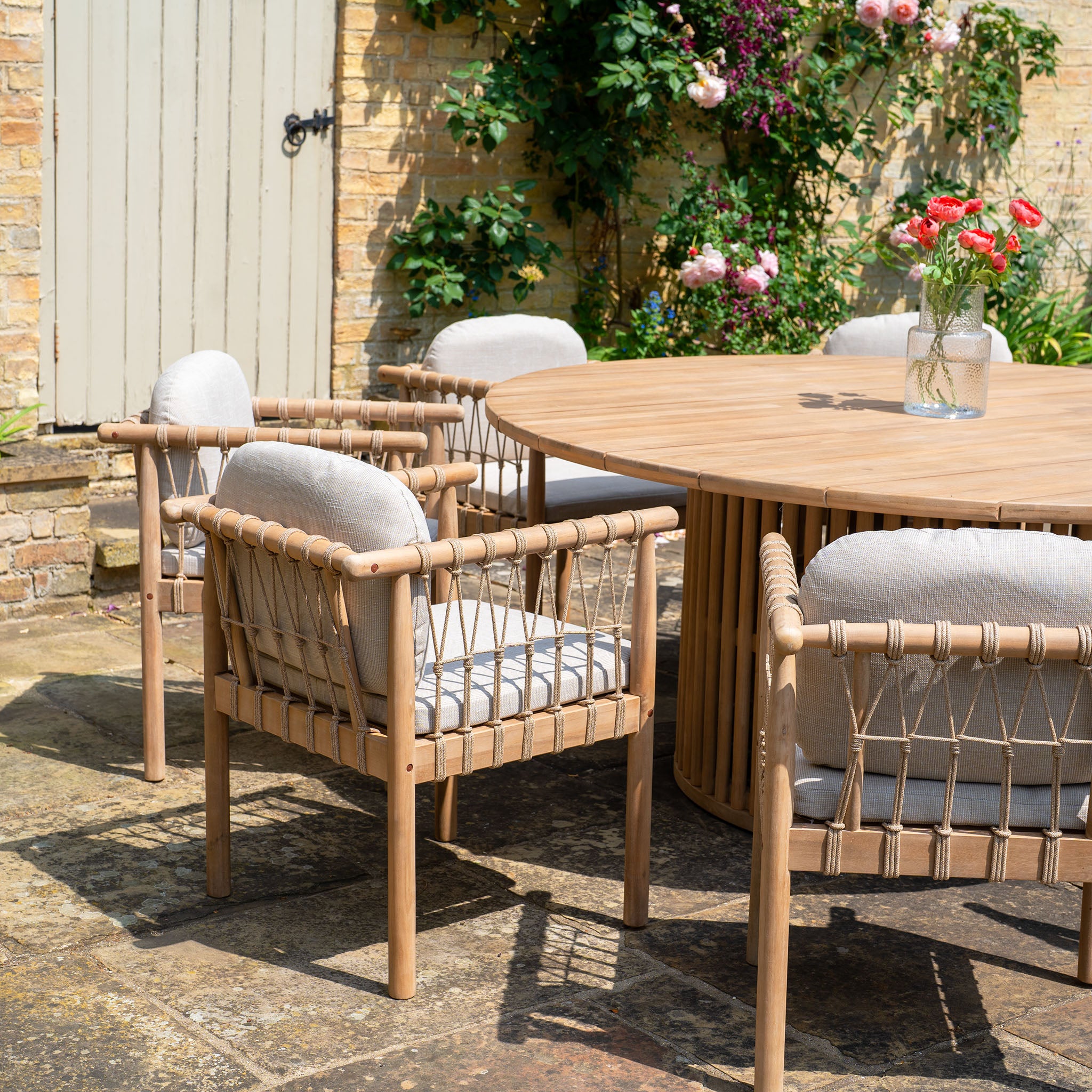 Paia 8 Seat Round Dining Set in Linen