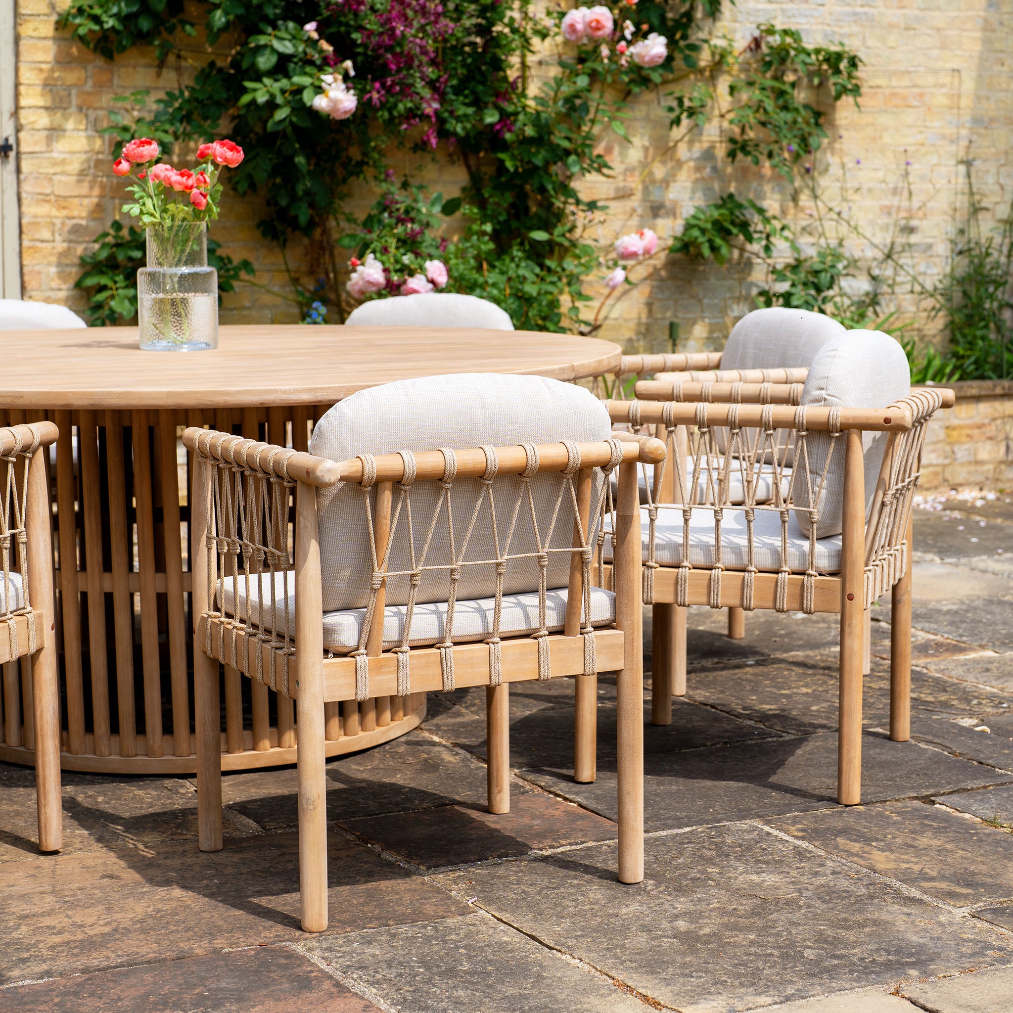 Paia 8 Seat Round Dining Set in Linen