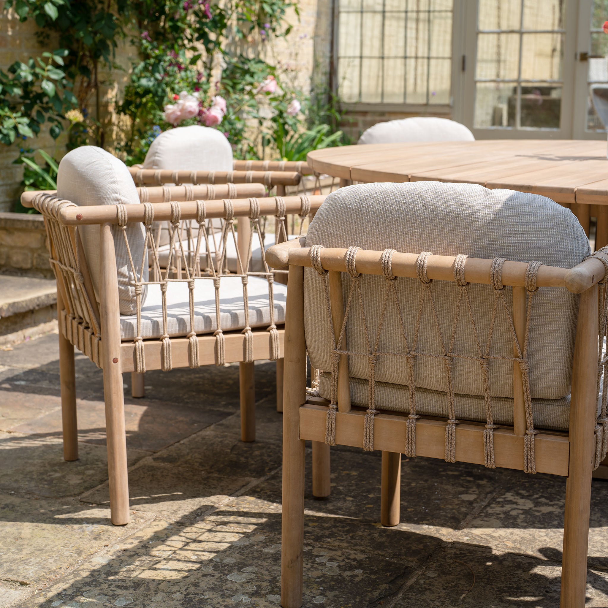 Paia 8 Seat Round Dining Set in Linen