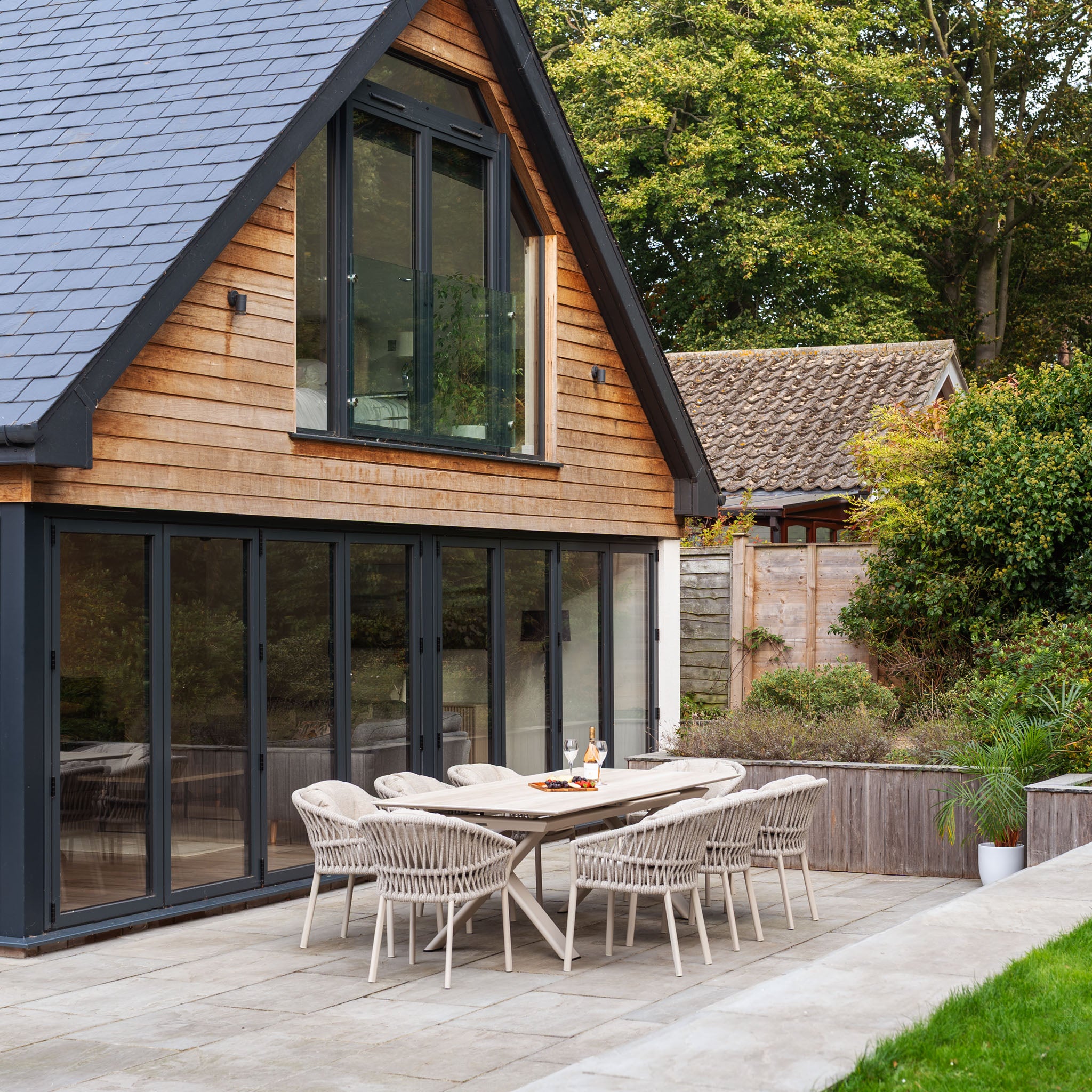 Pello 8 Seat Dining Set with Albatross Extending Table in Fawn