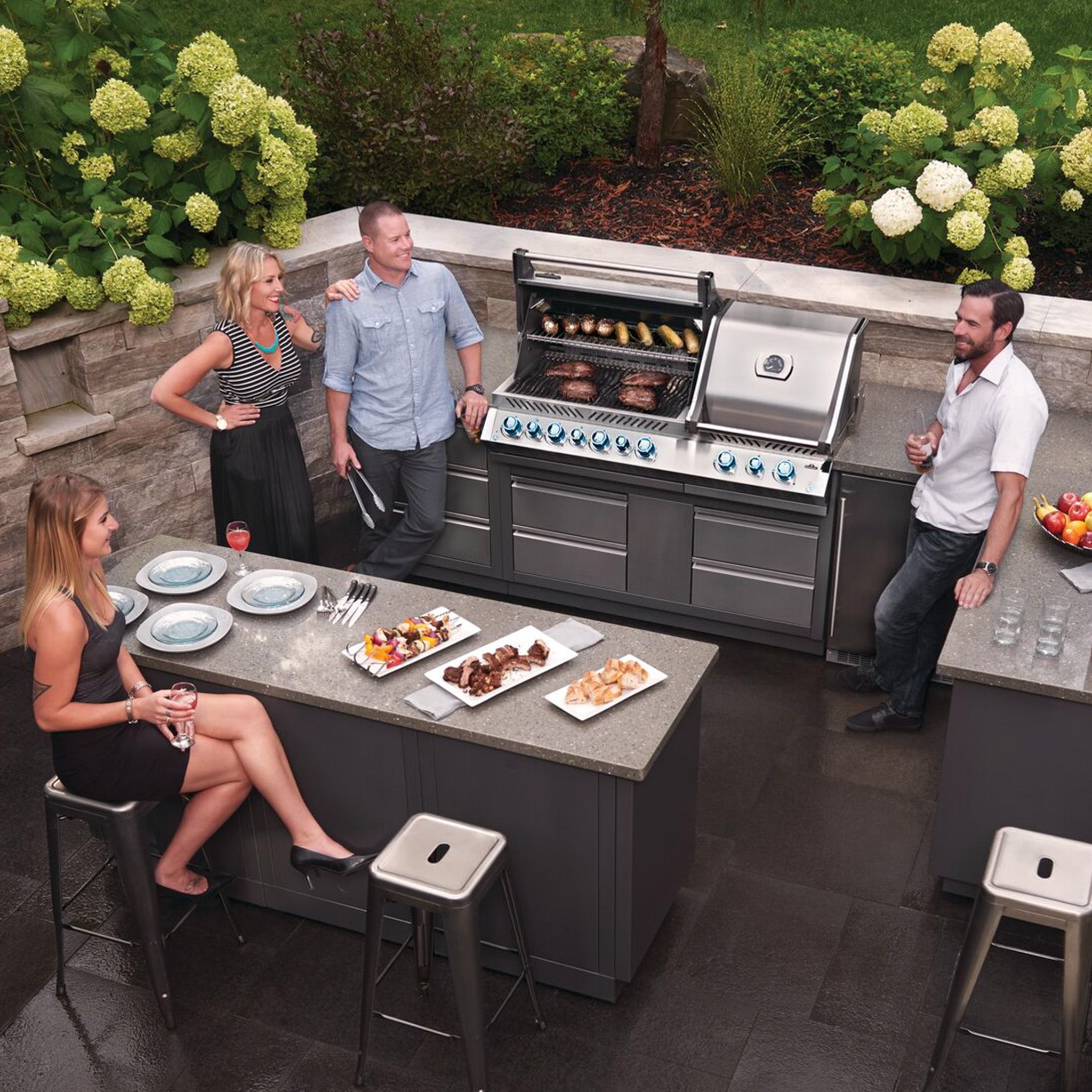 Outdoor Kitchens