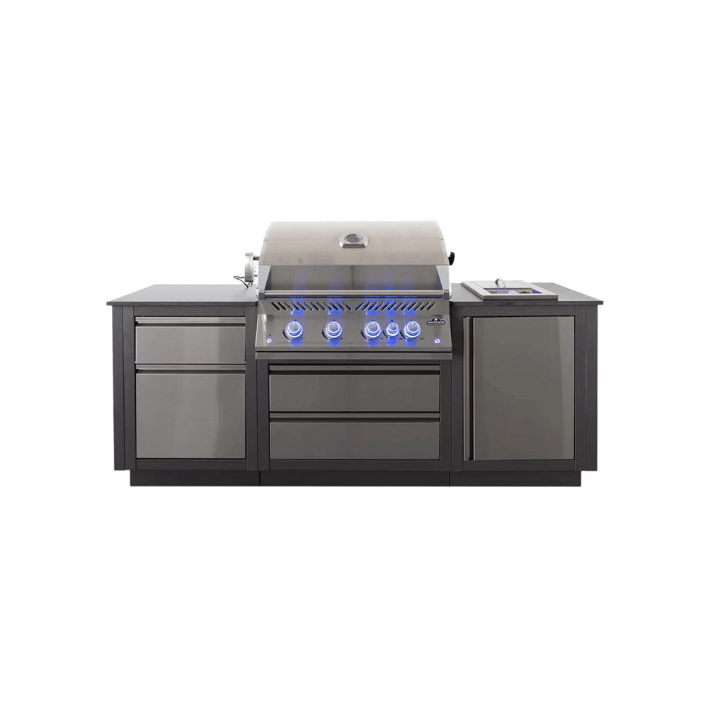 Outdoor Kitchens