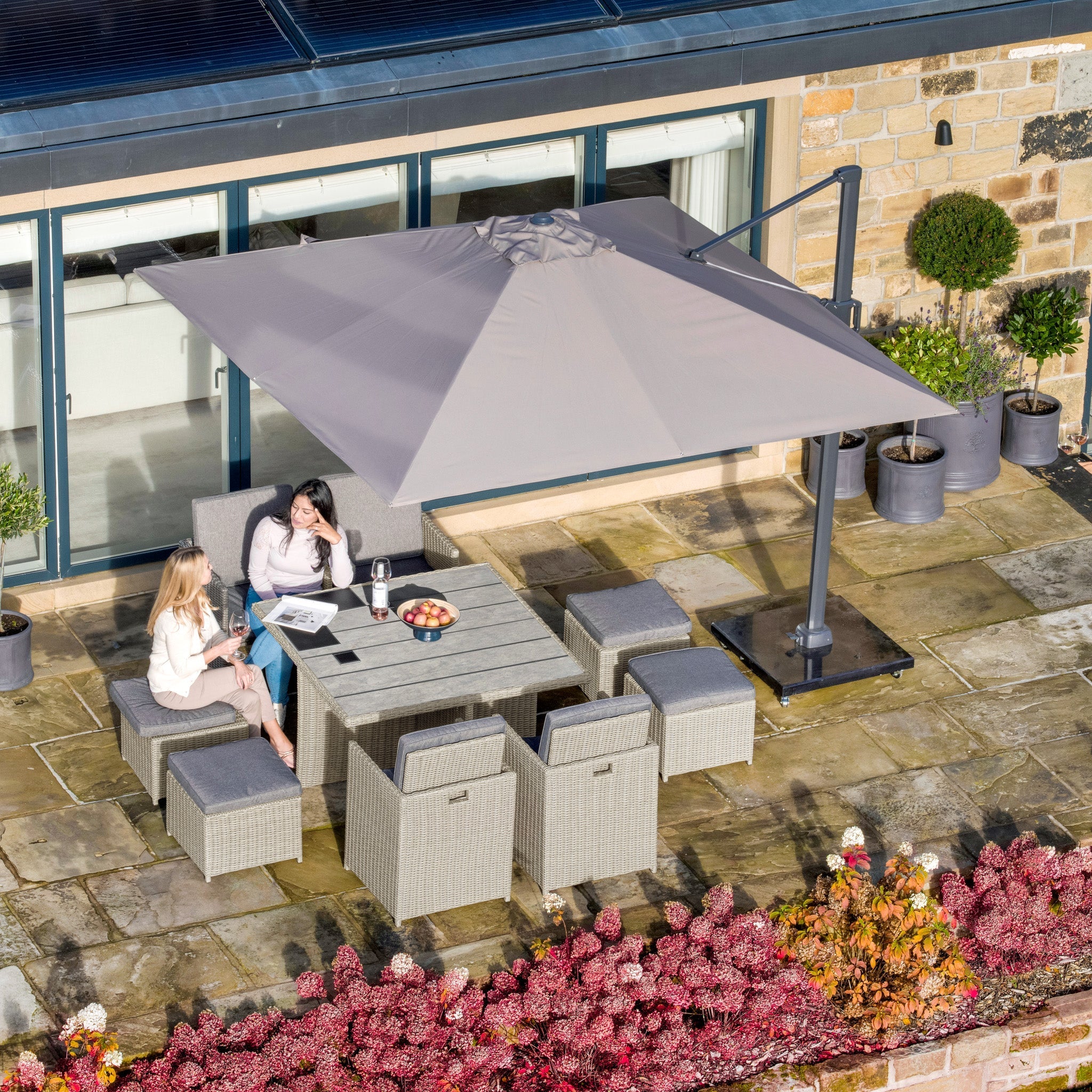 Bermuda Cube Set with Ceramic Top in Stone Grey