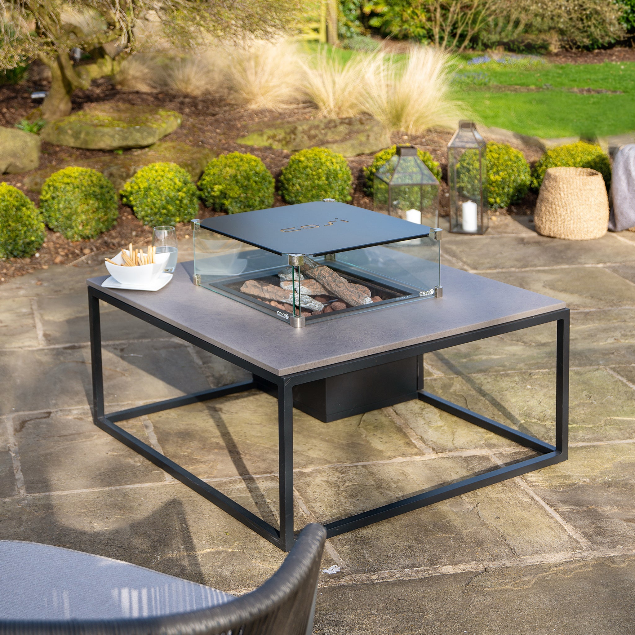 Cosiloft 100 Black and Grey Fire Pit Table