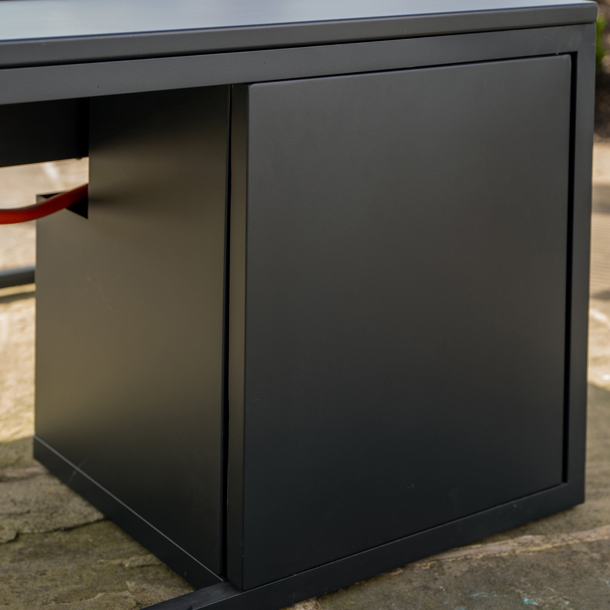 Cosiloft 100 Black and Grey Fire Pit Table