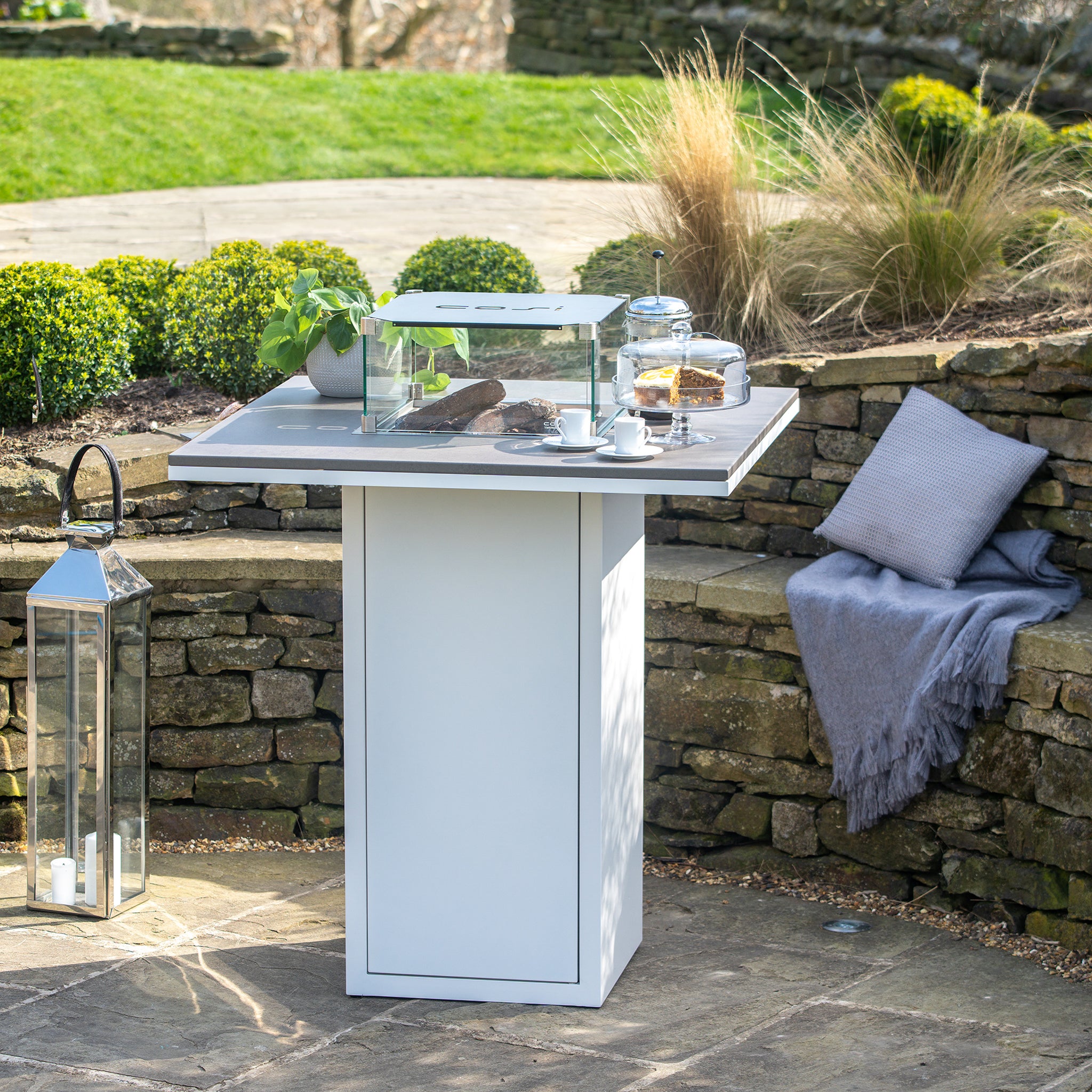 Cosiloft 100 White And Grey Firepit Bar Table