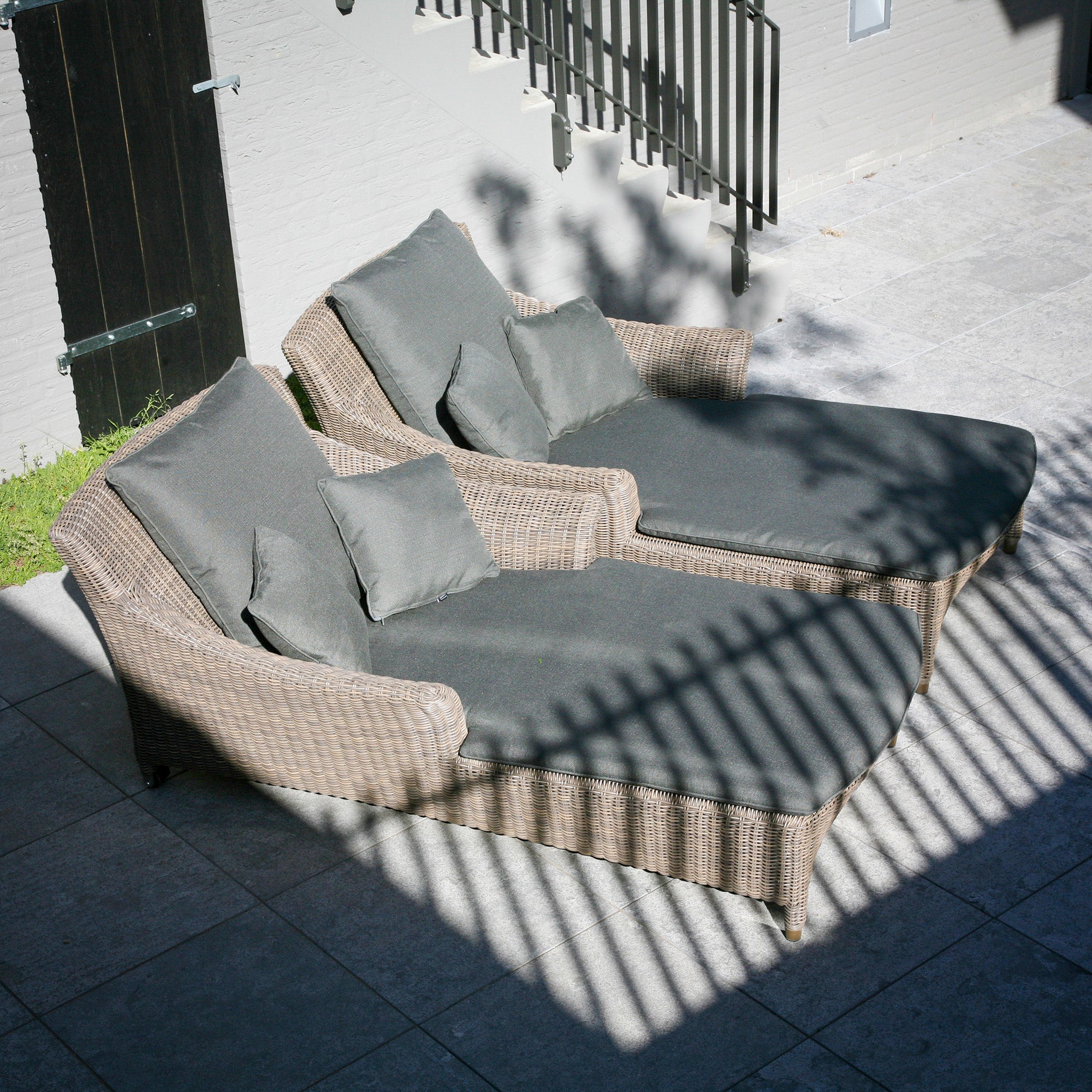 Valentine Single Sun Lounger in Light Brown