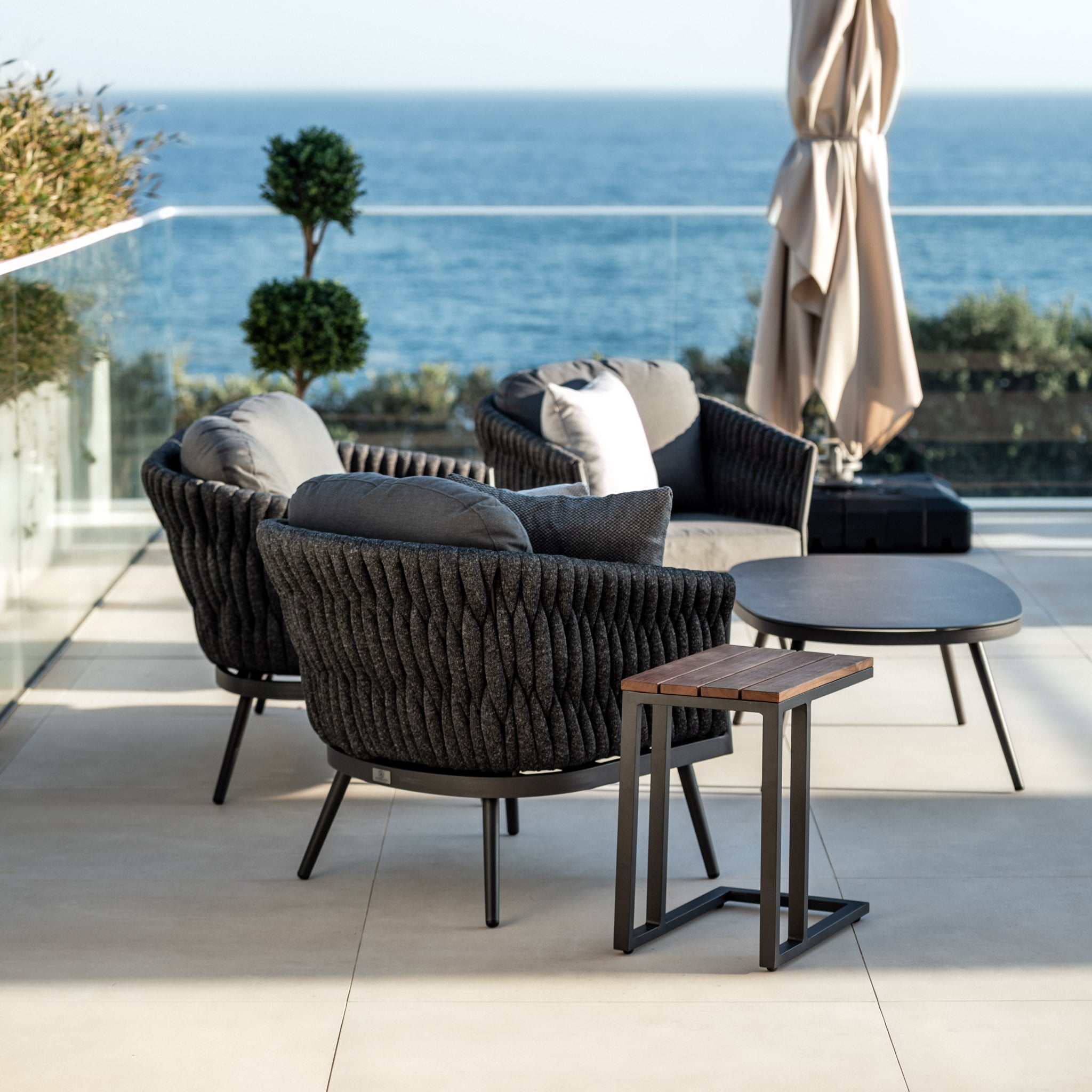 Palma 2 Seat Rope Sofa Set with Ceramic Table in Grey