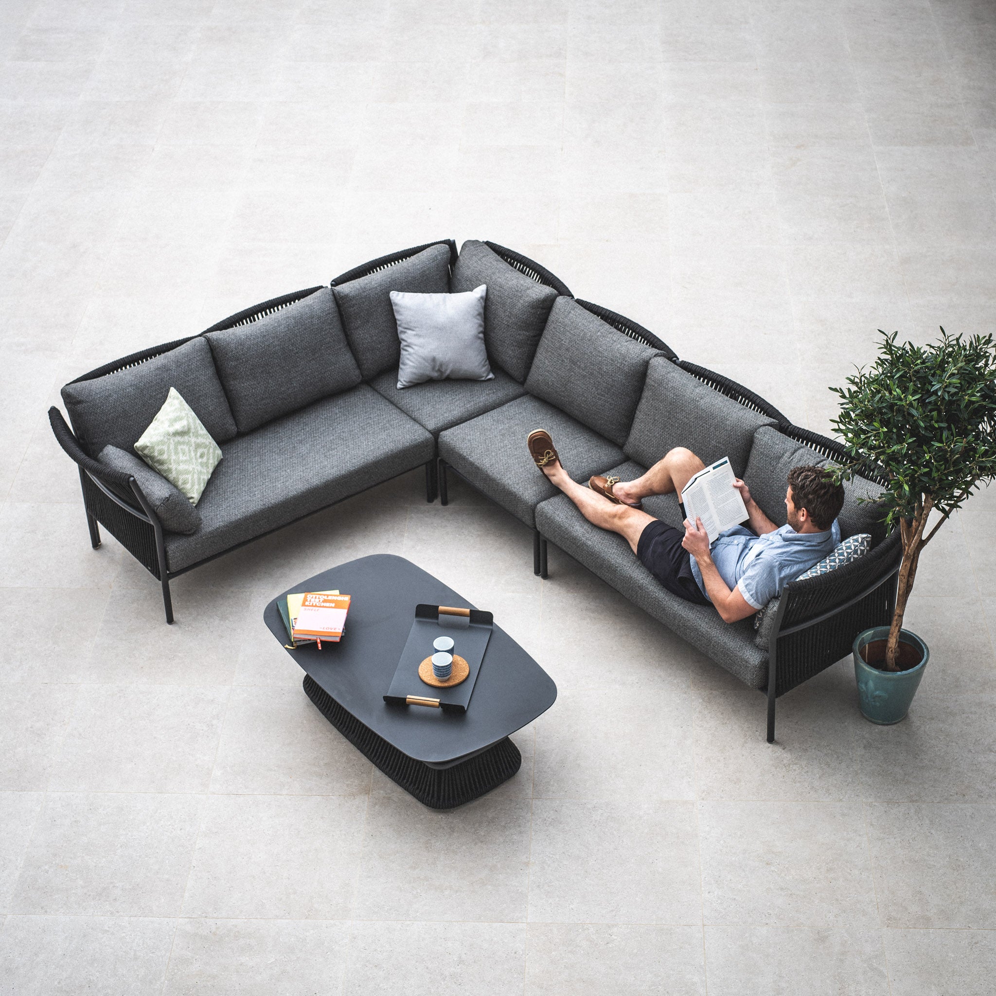 Salina Large Corner Group Set with Aluminium Table in Charcoal