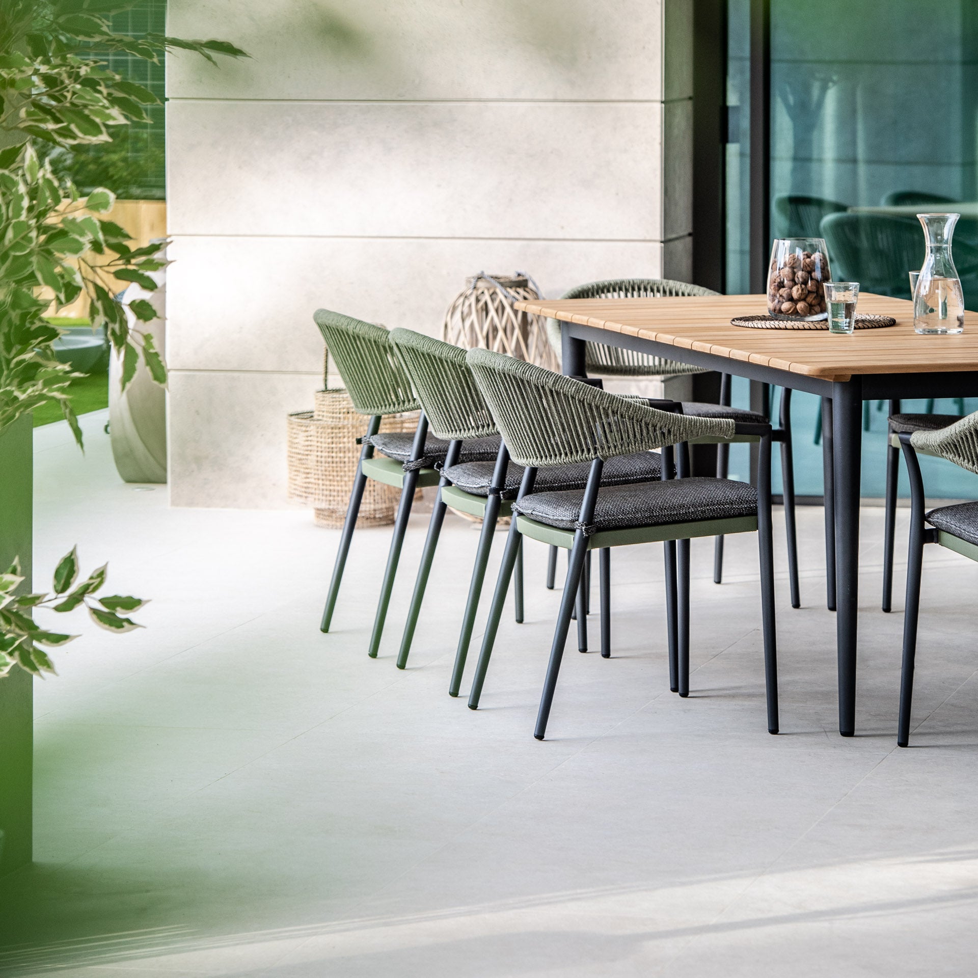 Cloverly 8 Seat Rectangular Dining with Teak Table in Olive Green