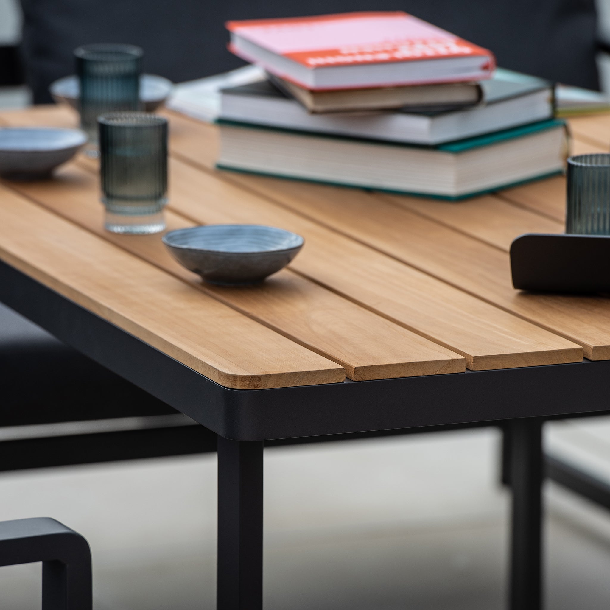 Cordoba Corner Dining Set with Teak Table in Grey