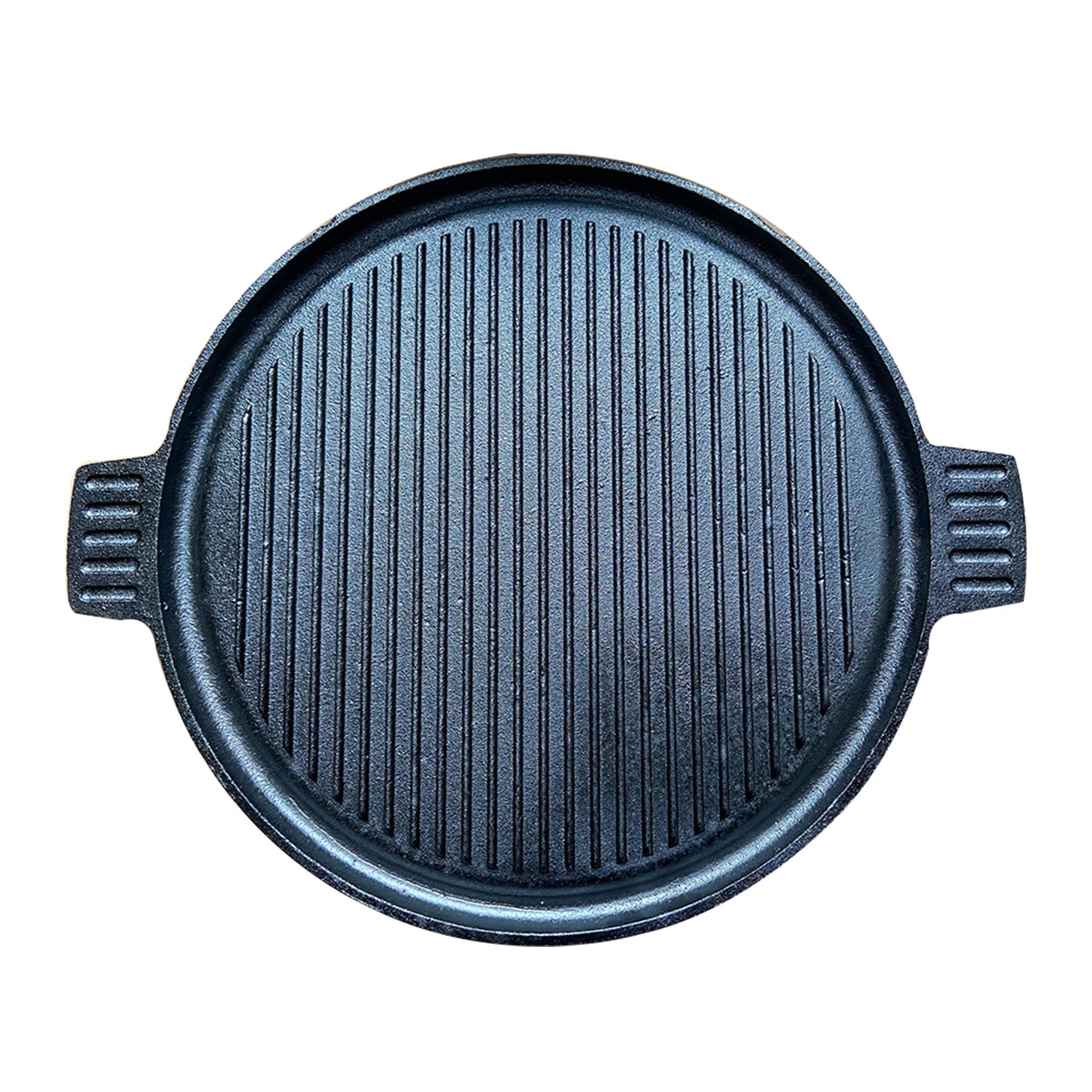 The Kamado Double Ear Cast Iron Plate, featuring vertical ridges and two side handles, comes in a round, black design. Isolated on a white background, it makes the perfect addition to your grilling accessories.