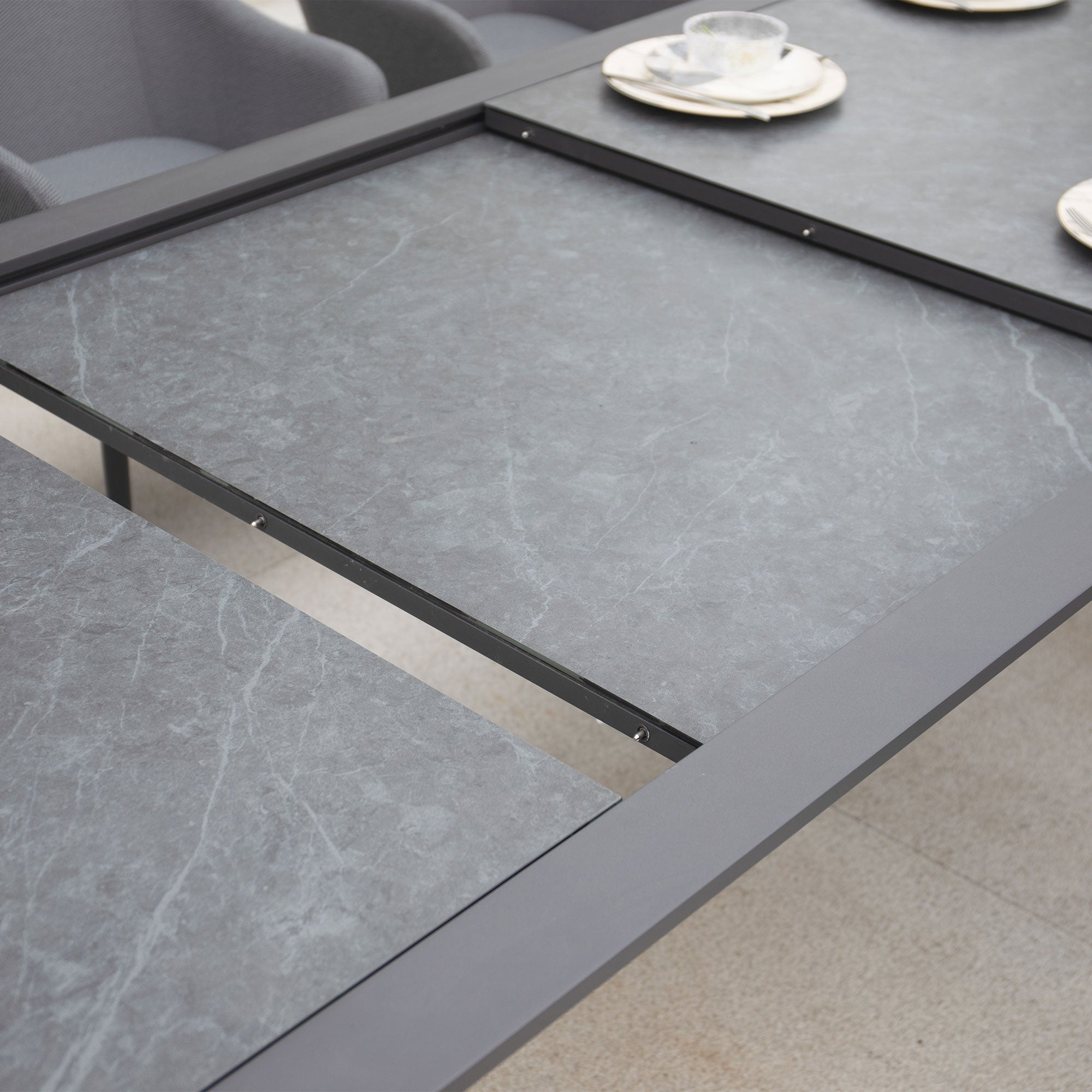 Luna 8 Seat Outdoor Fabric Extending Ceramic Dining Set in Grey