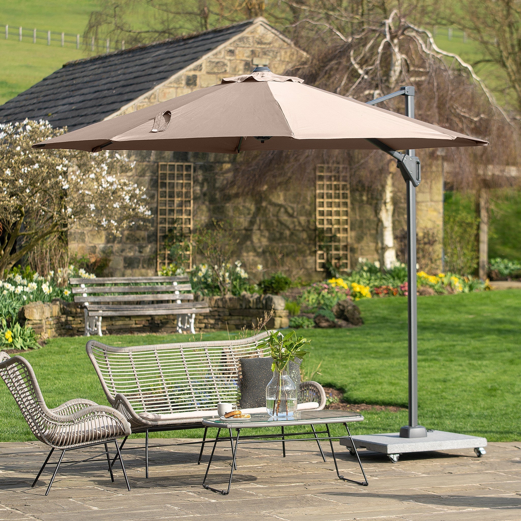 Voyager T1 3m Round Parasol in Taupe