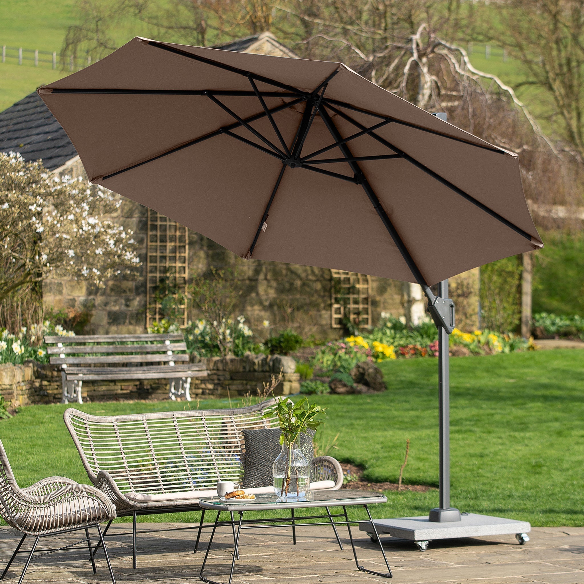 Voyager T1 3m Round Parasol in Taupe