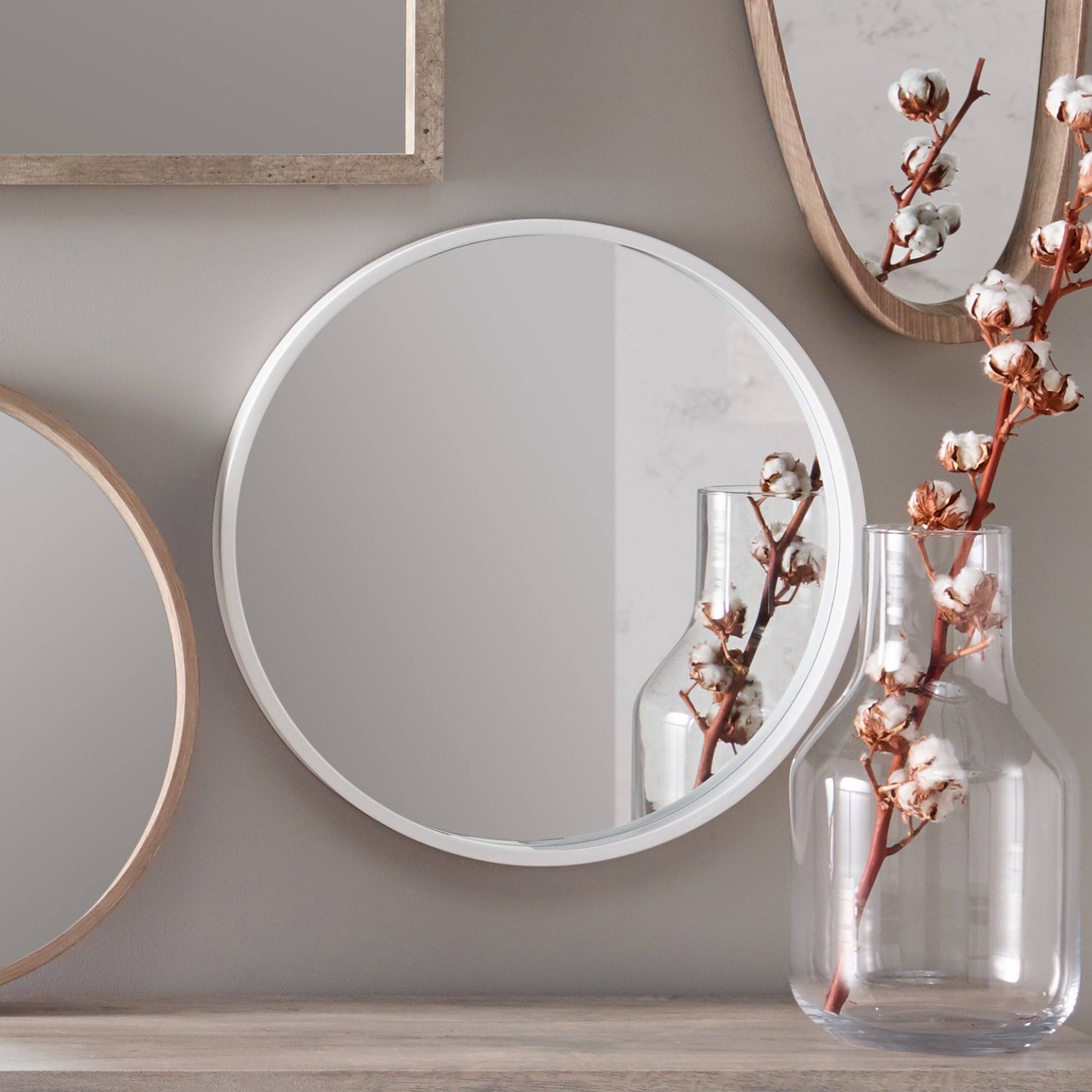 Glossy White Wood Round Wall Mirror